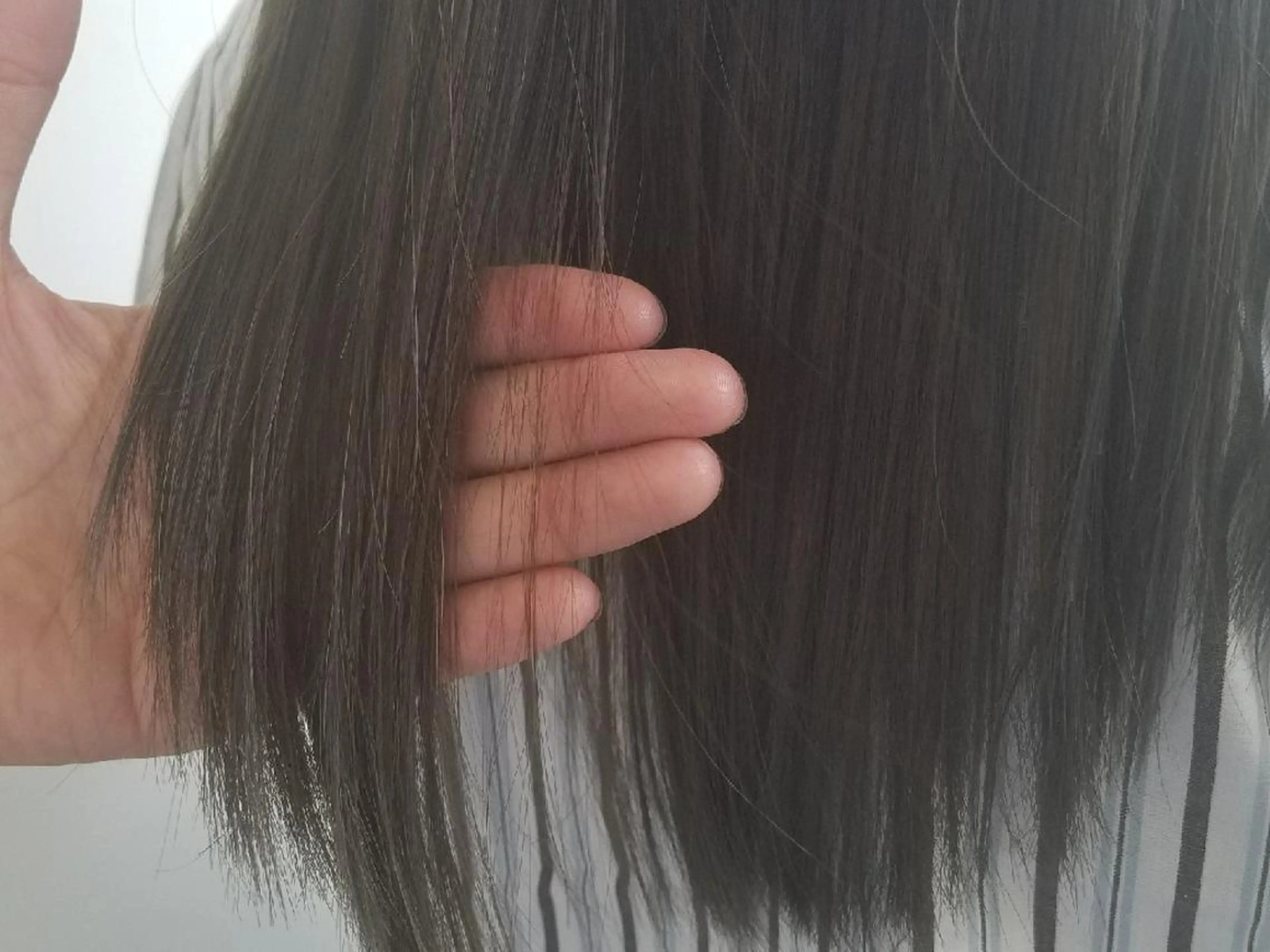 ミディアム カラー グレージュ ネイビーカラー iplus まつげ、眉毛、耳つぼのマツエク・マツパデザイン