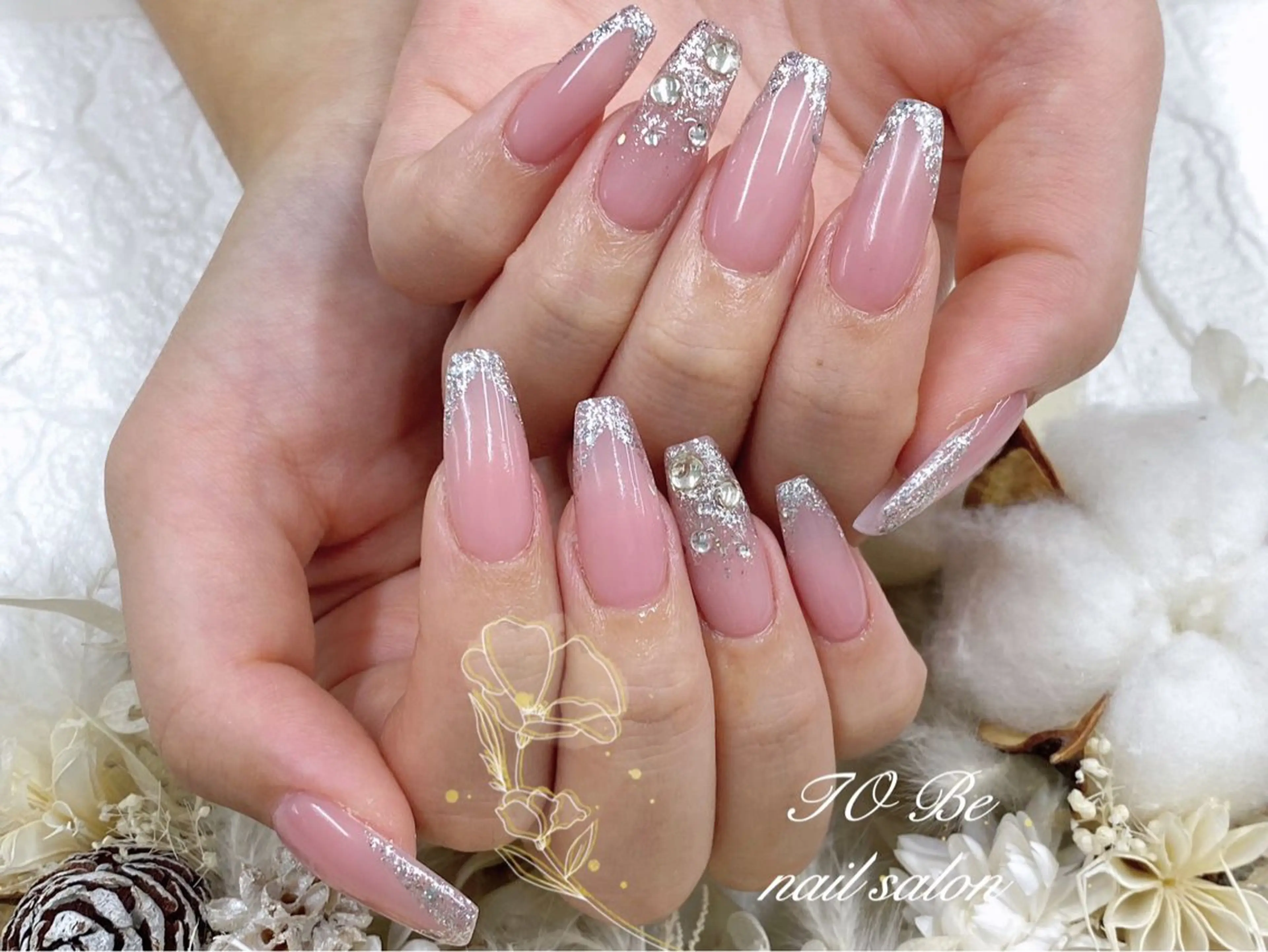ネイル Nail Salon To Beのネイルデザイン