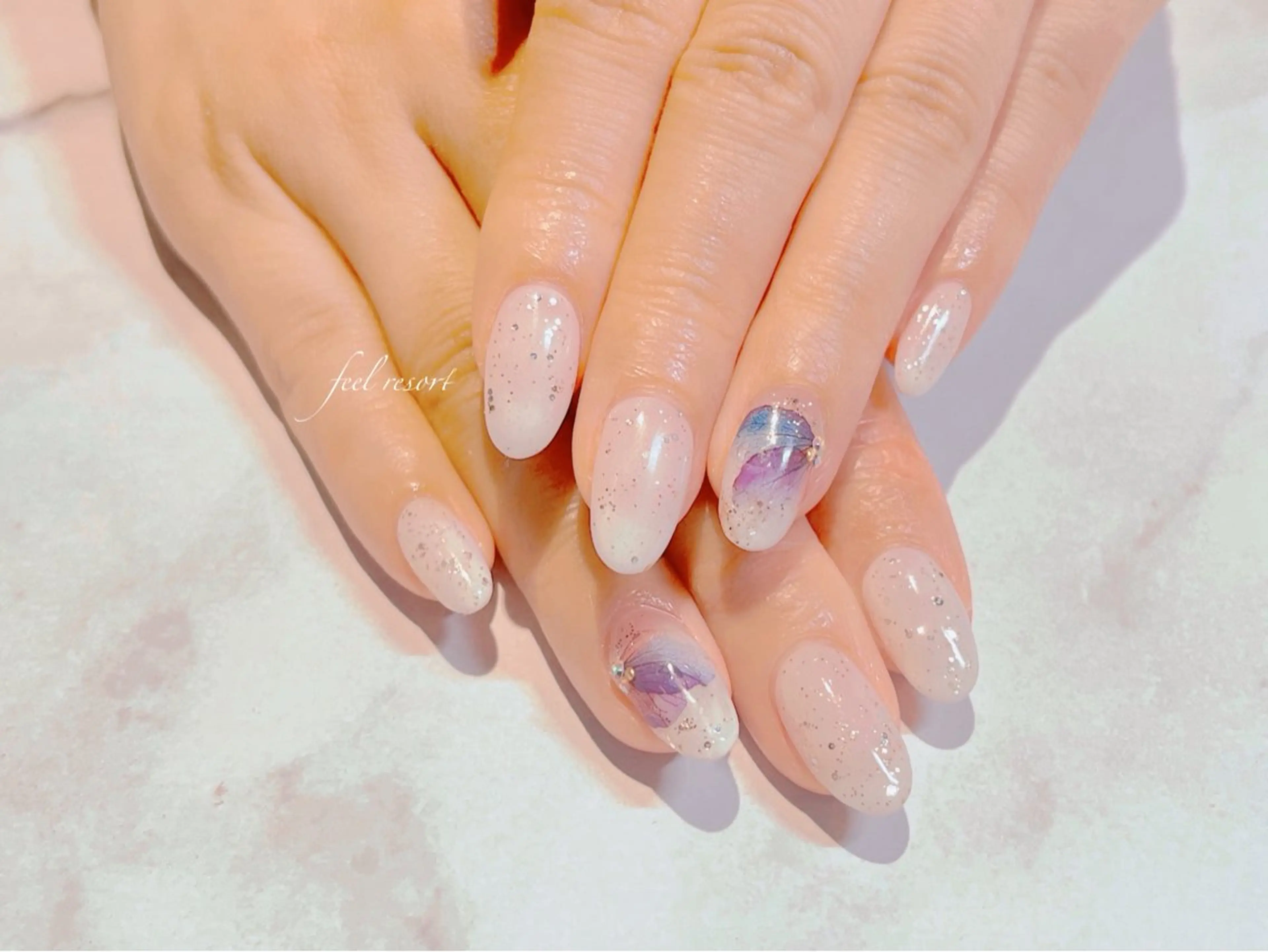 ネイル 長さ出し フットネイル フレンチネイル ジェルネイル ガラスフレンチ ハンドネイル Lien（リアン） 銀座駅6分のネイルデザイン