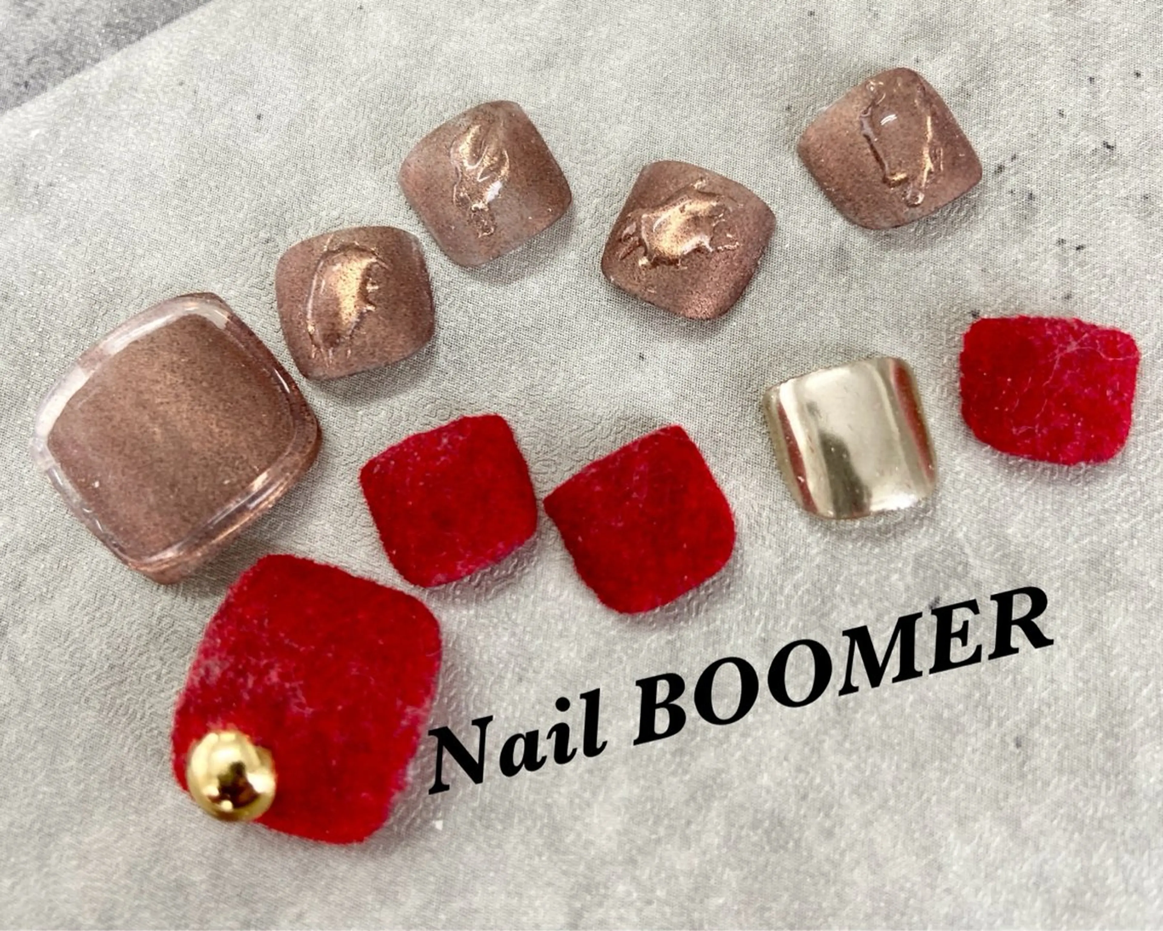 ネイル フットネイル ネイル ブーマーのネイルデザイン