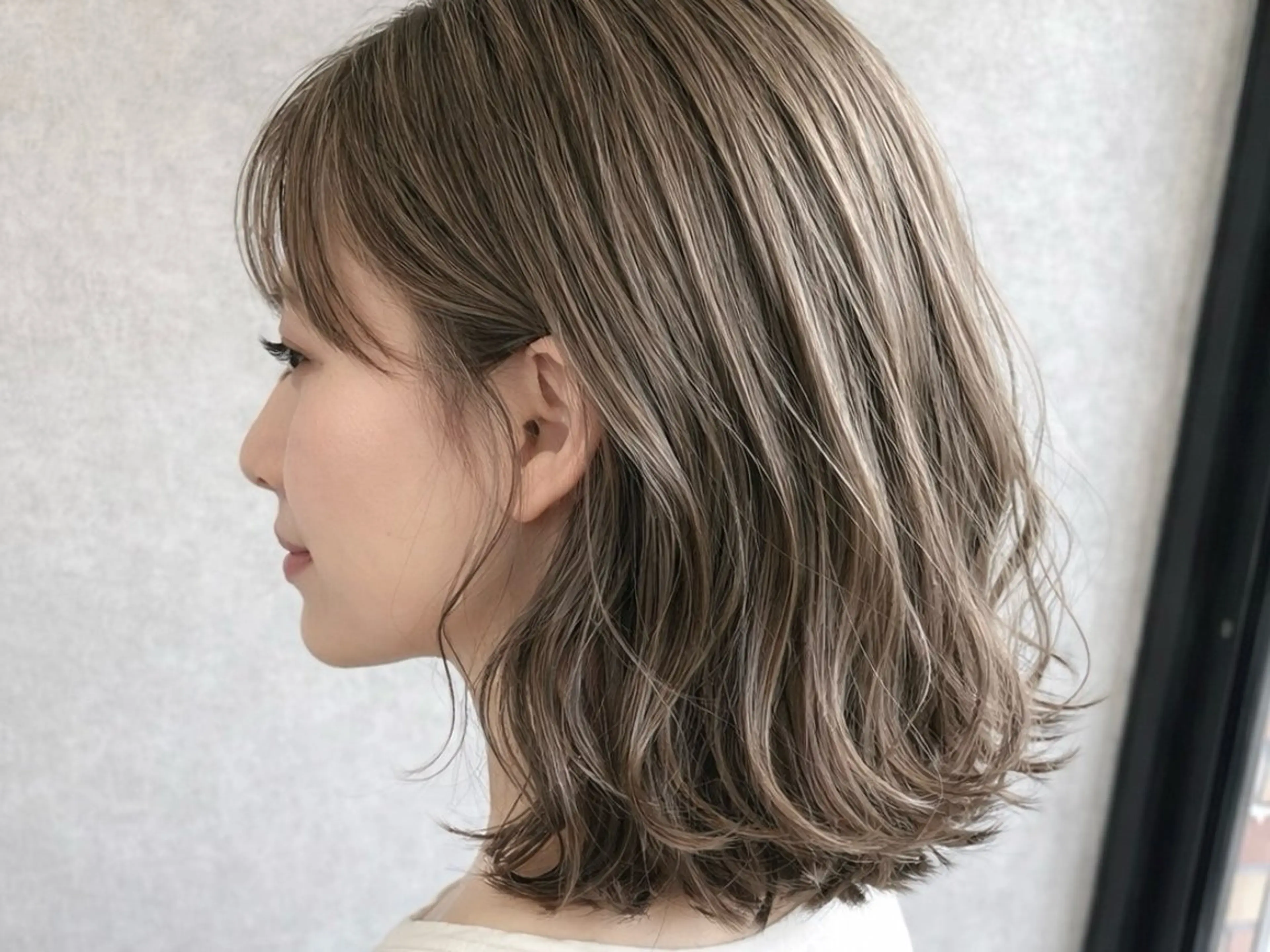 ミディアム カット ヘアカラー トリートメント 1%【横浜】 髪質改善&ケアカラーのヘアスタイル