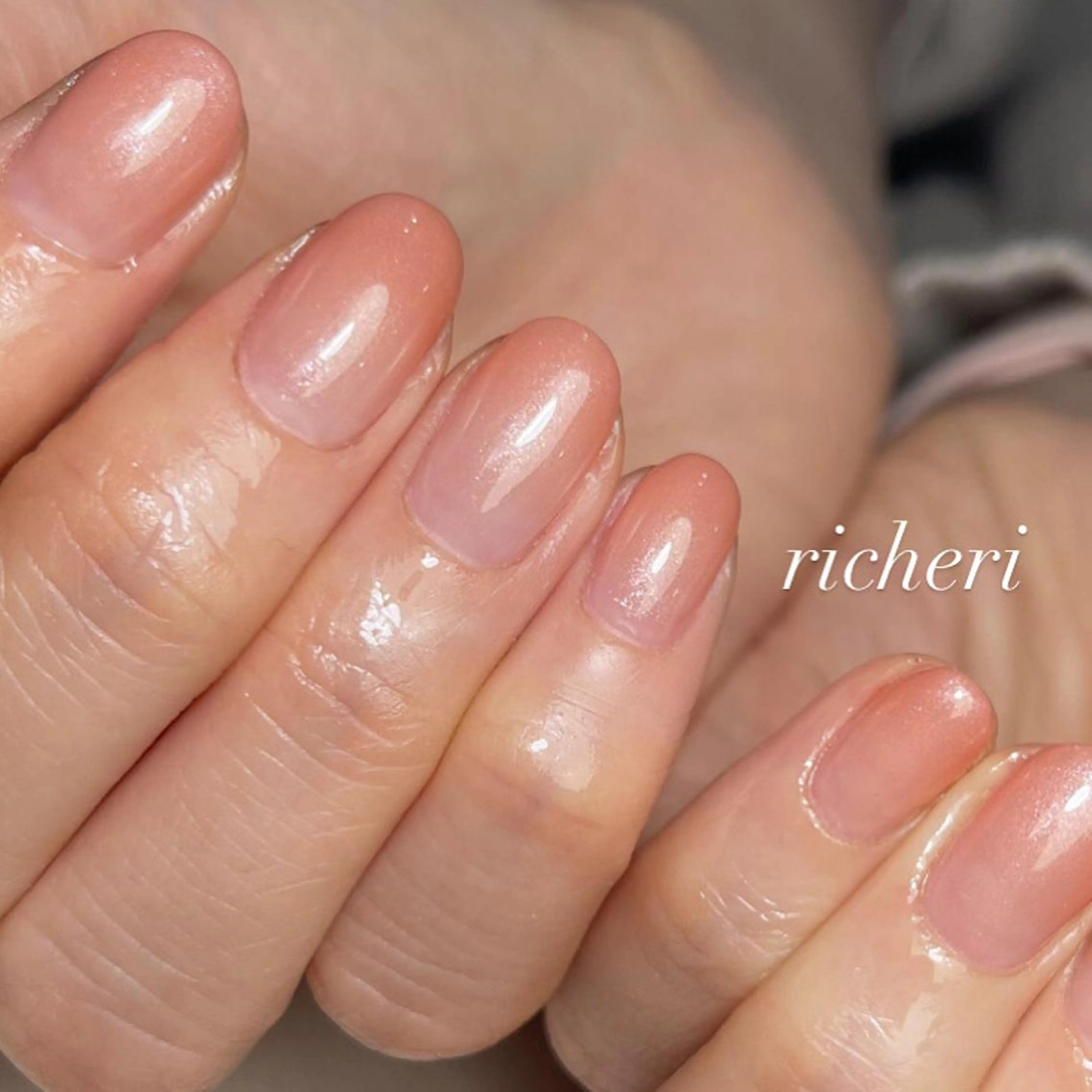 ミディアム ネイル ハンドネイル richeri beautyのエステ・リラクイメージ