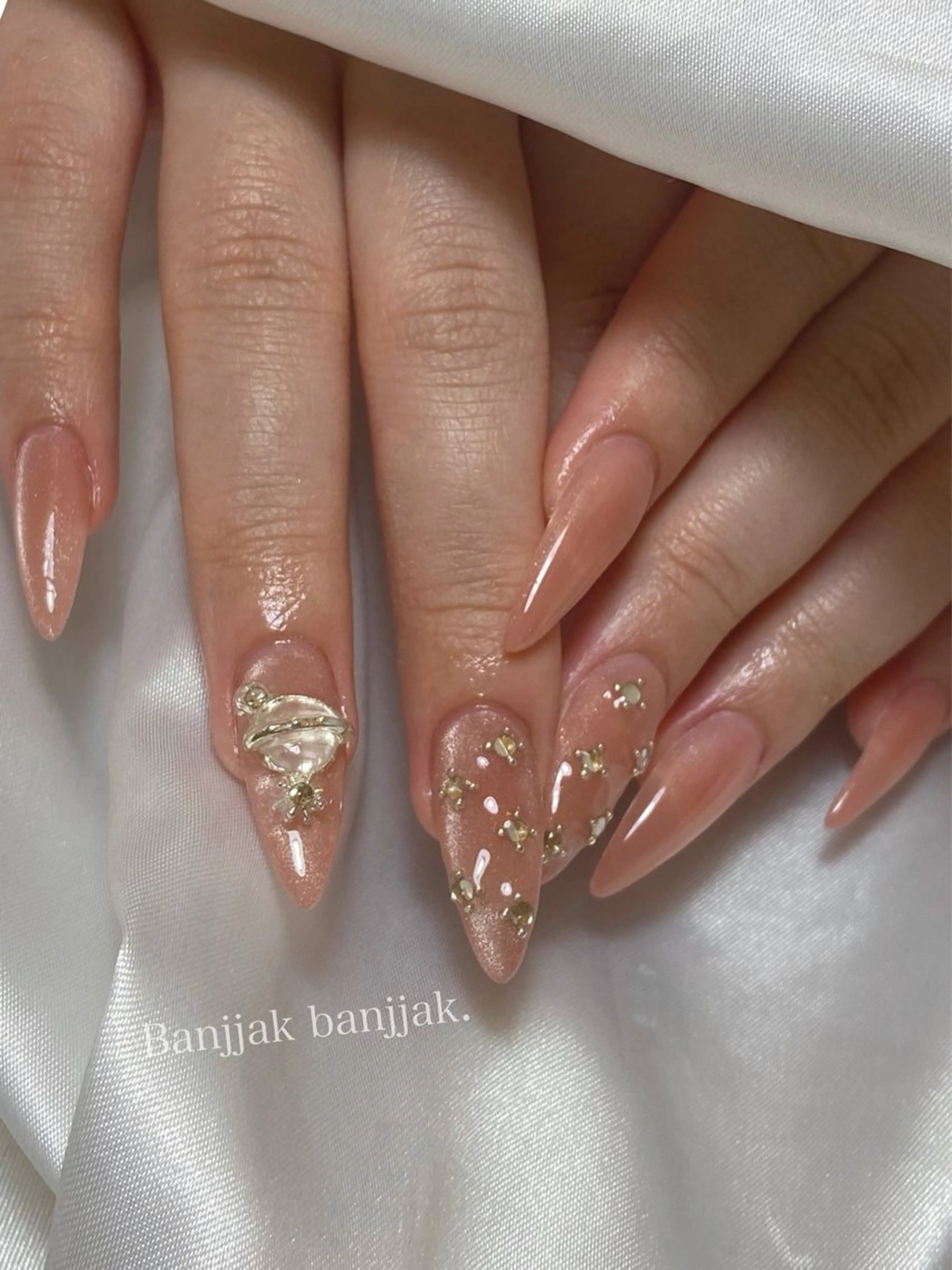 ネイル ハンドネイル パンチャパンチャ ネイルサロンのネイルデザイン