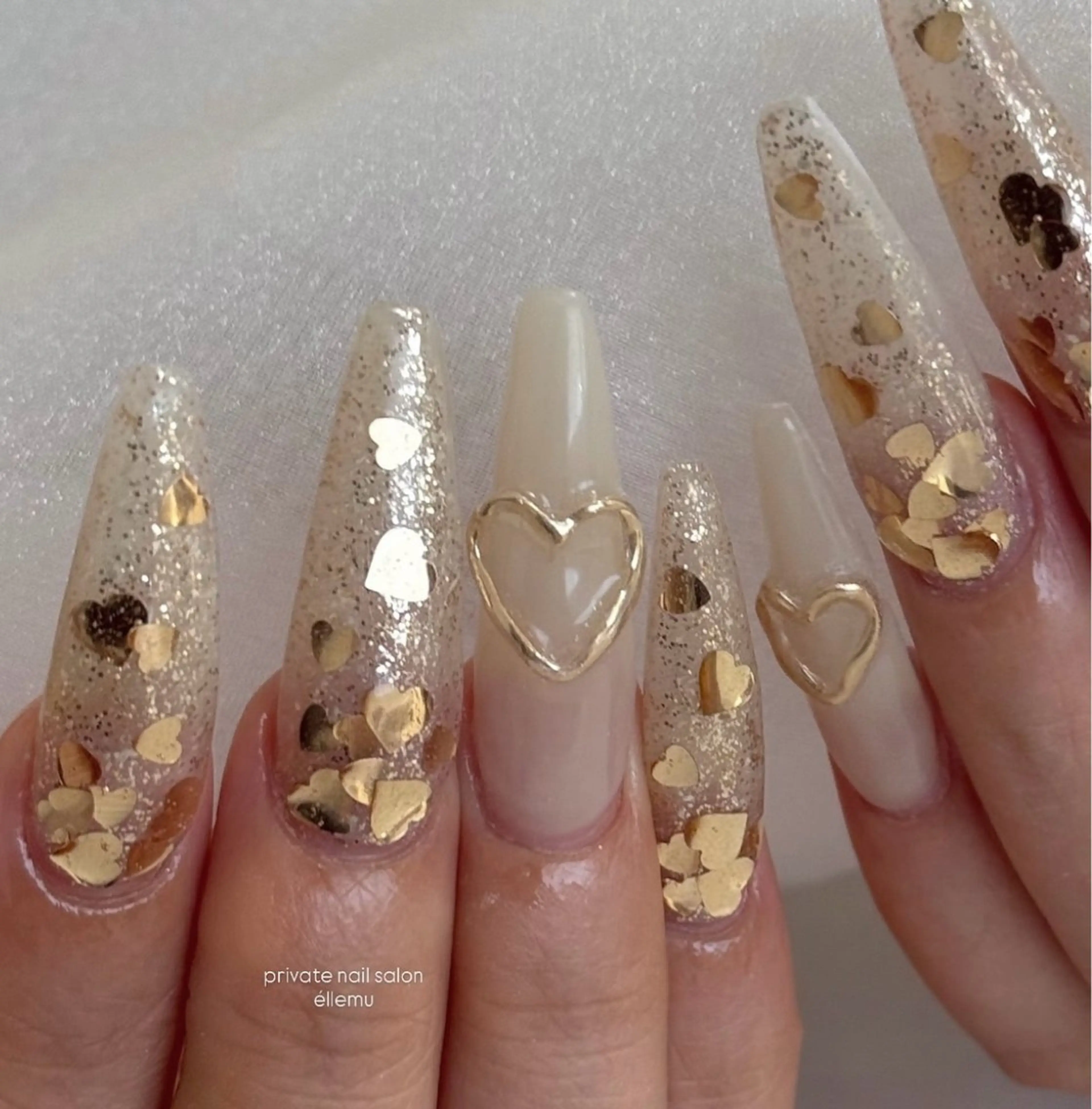 ネイル ハンドネイル éllemu えるみゅのネイルデザイン