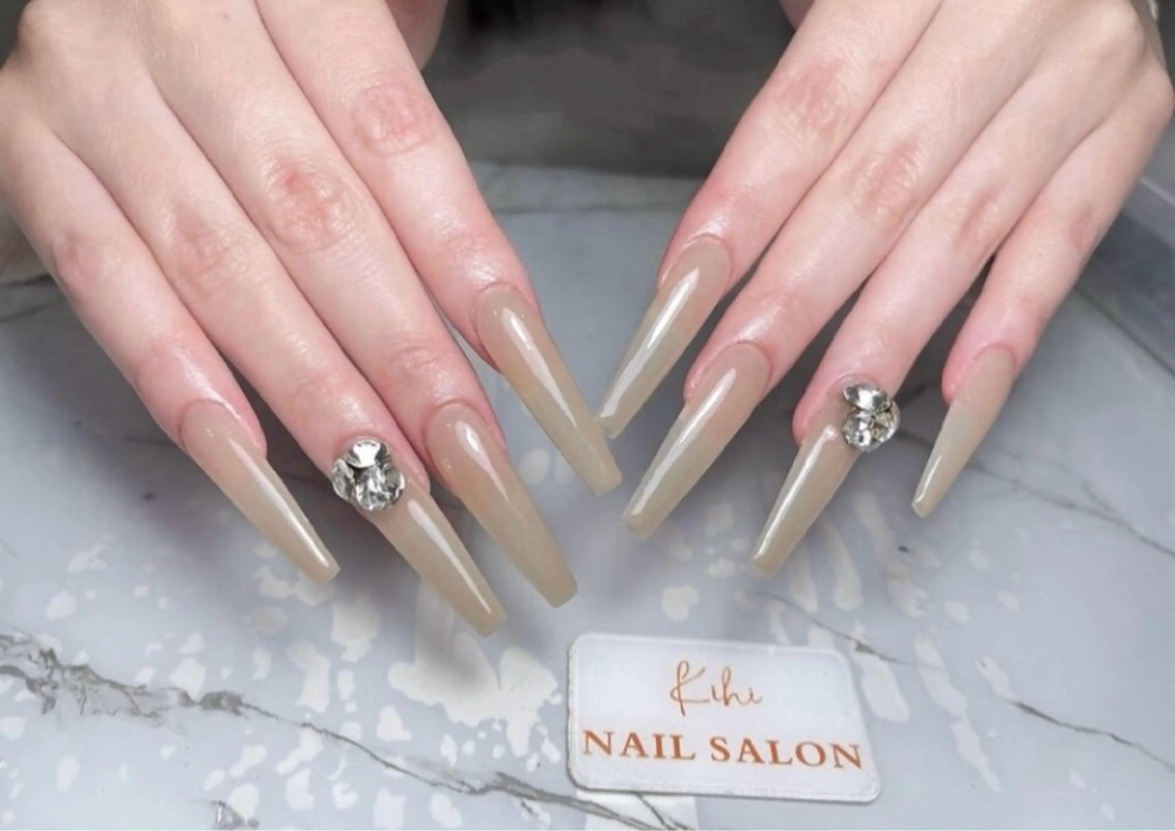 ネイル 林 Yunaのネイルデザイン