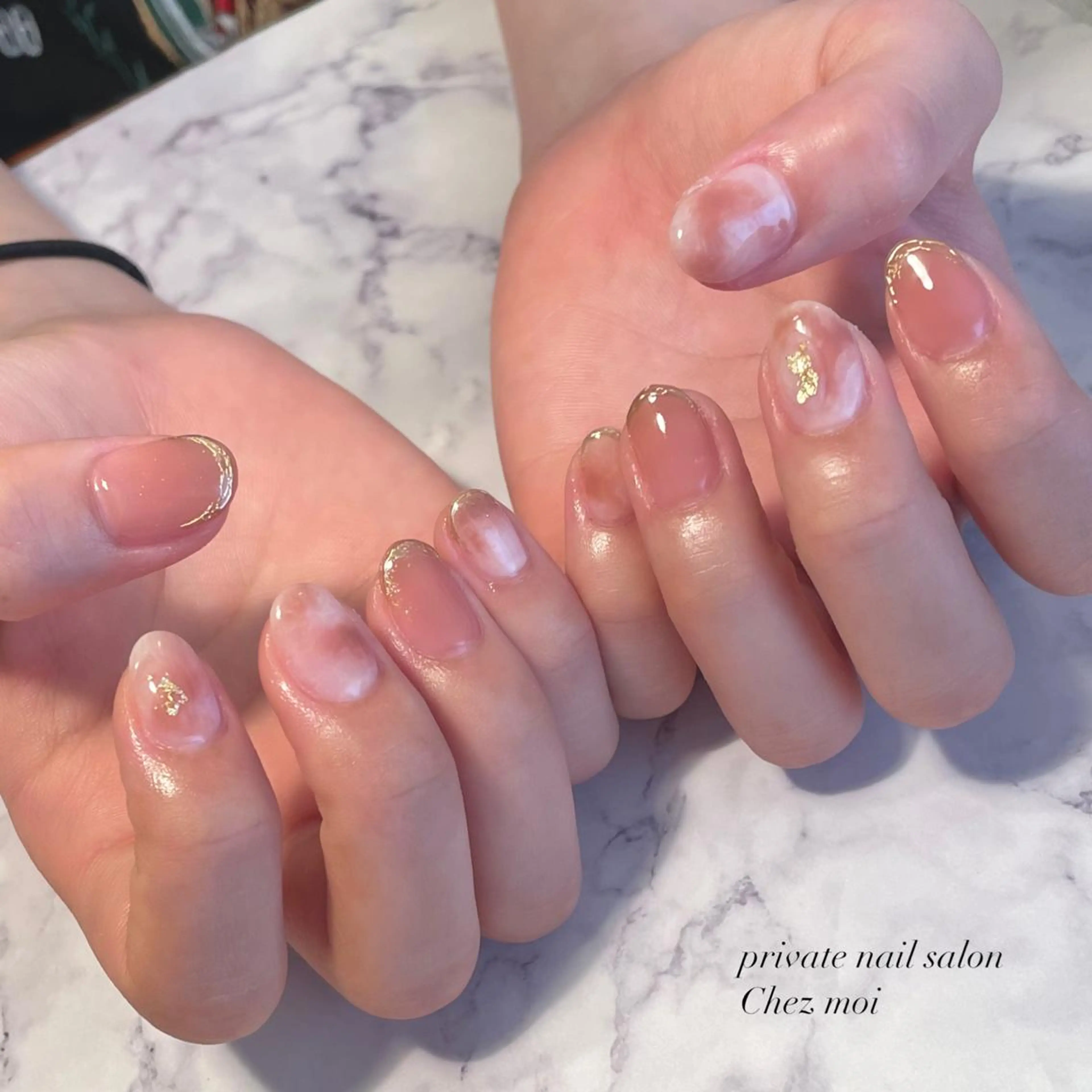 ネイル ニュアンスネイル KOMINE TOMOKOのネイルデザイン