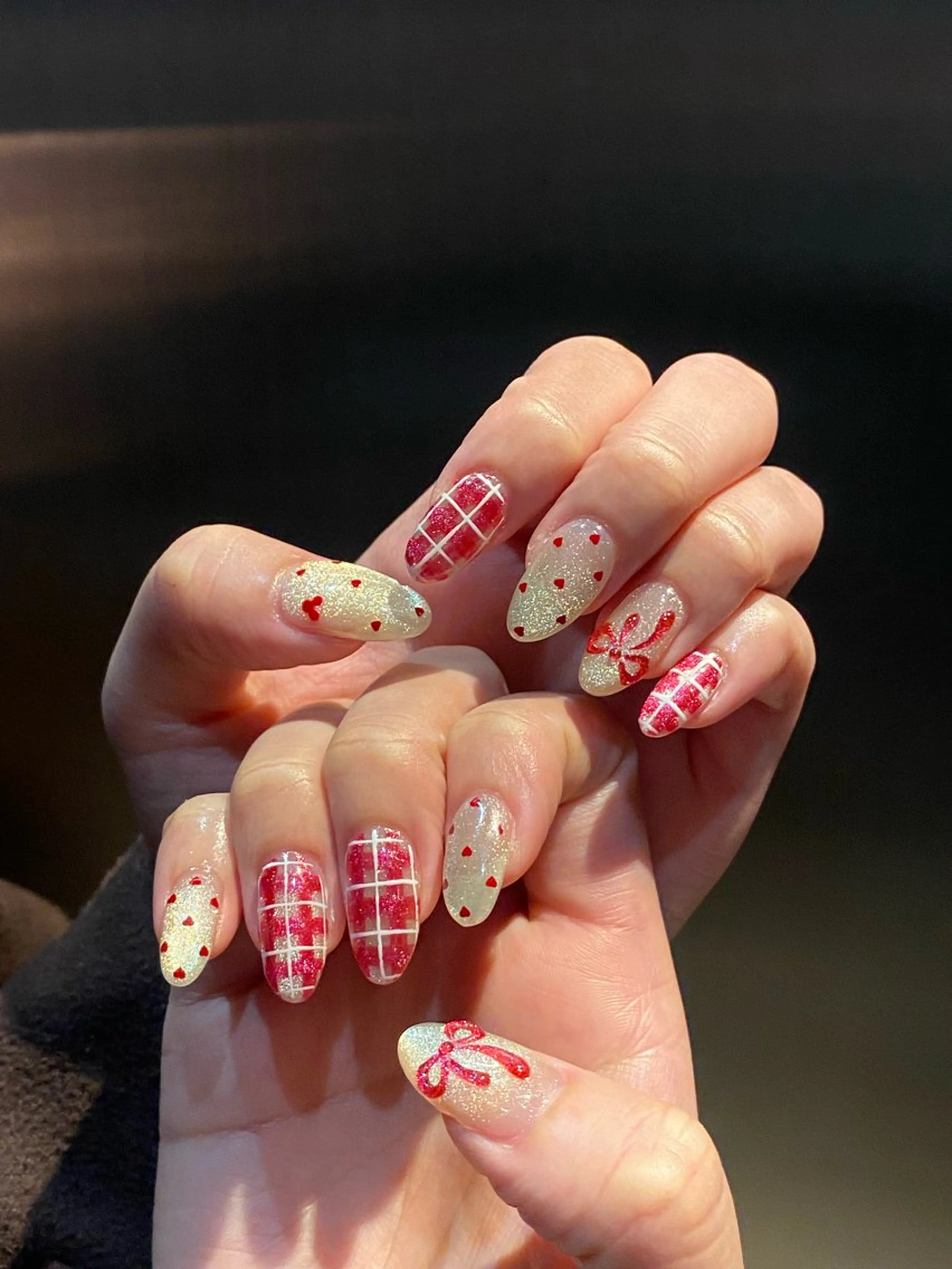 ネイル ドット ジェルネイル ハート ぷっくりネイル リボン ハンドネイル yuuka/池袋 🌙WOLTOKYOのネイルデザイン