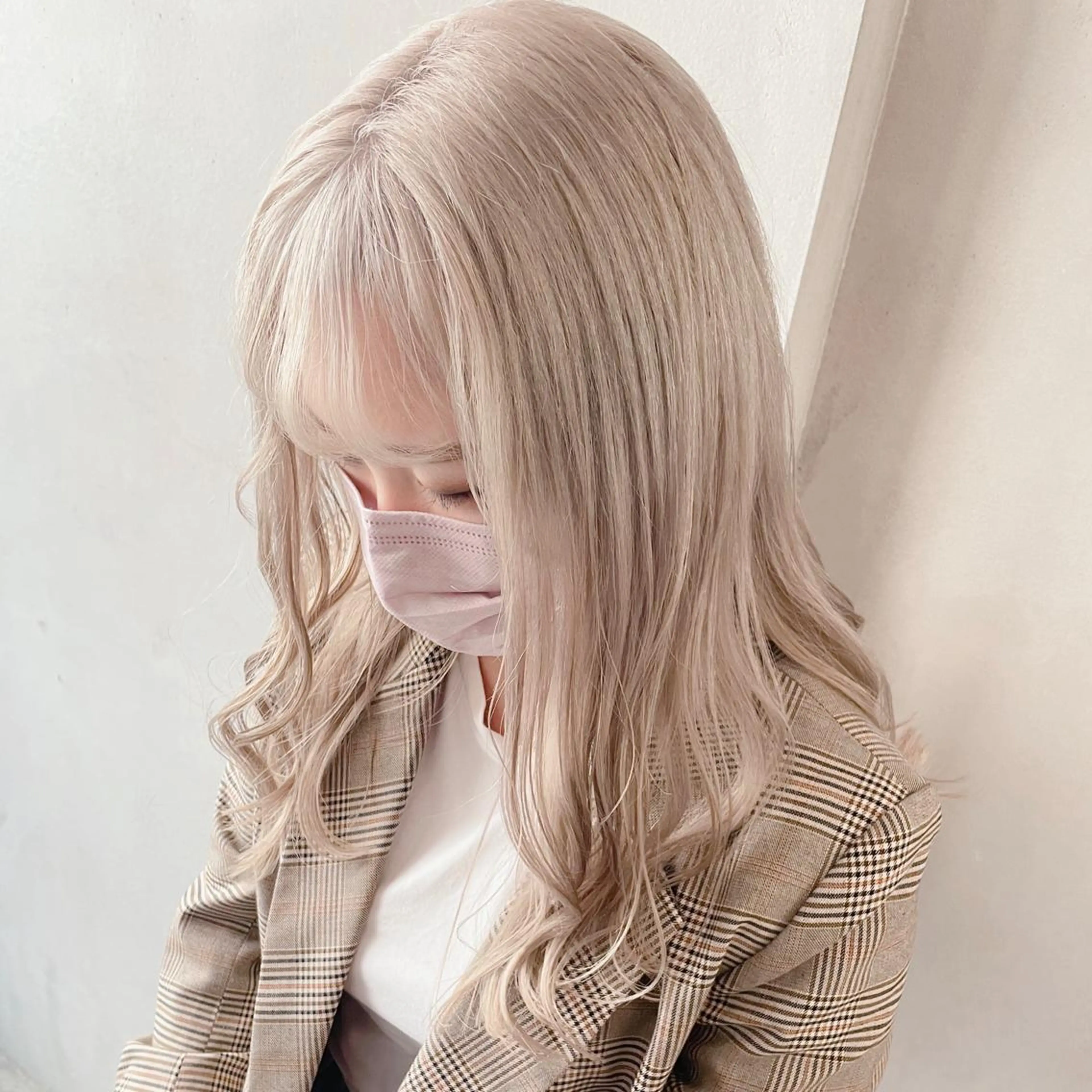 ロング カラー ブロンド ホワイトブロンド ヘアカラー トリートメント MiL所属・✨ハイトーン✨ 濱田知孝のヘアスタイル