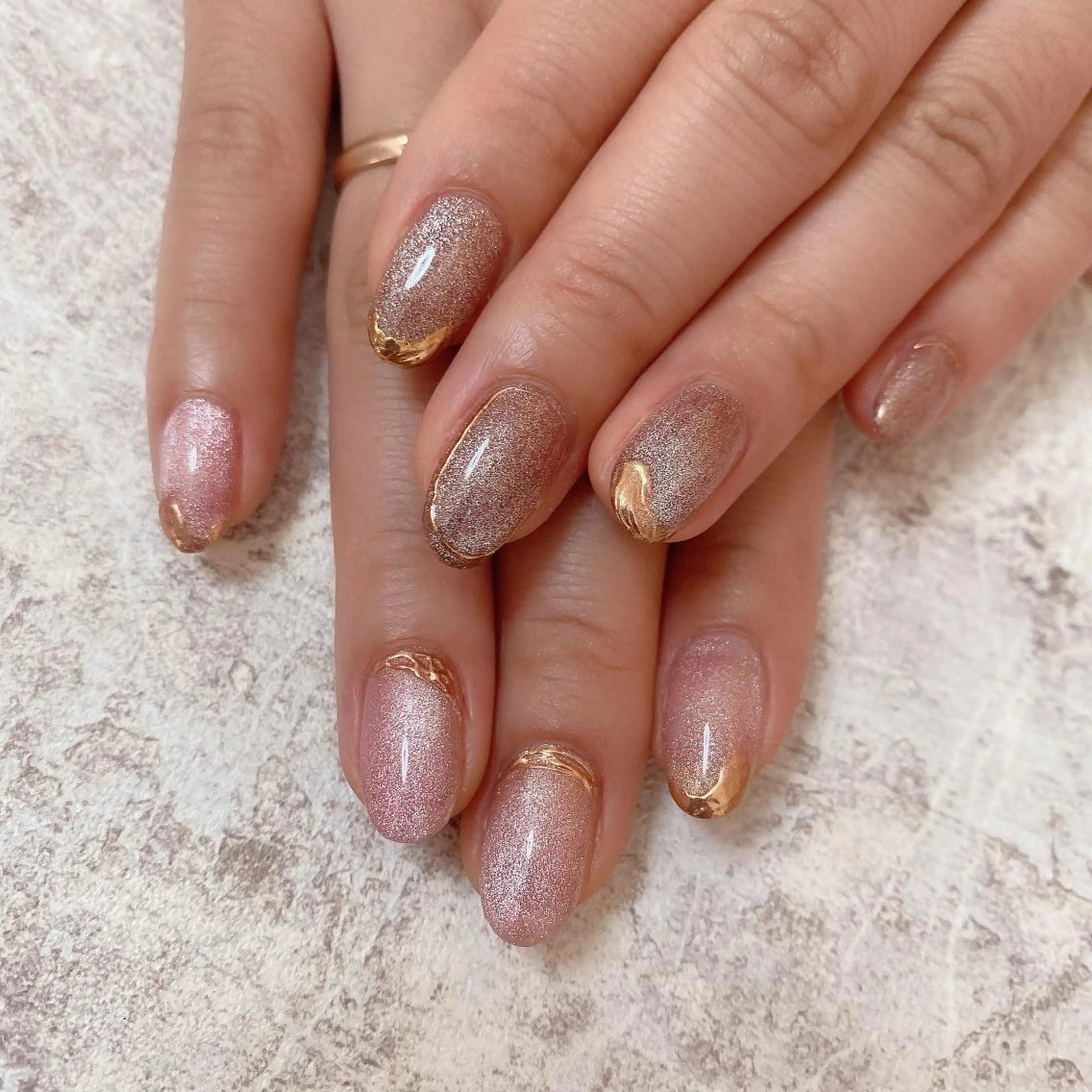 ネイル アートネイル キラキラネイル ミラーネイル ナナイチゼロ I.Naoのネイルデザイン