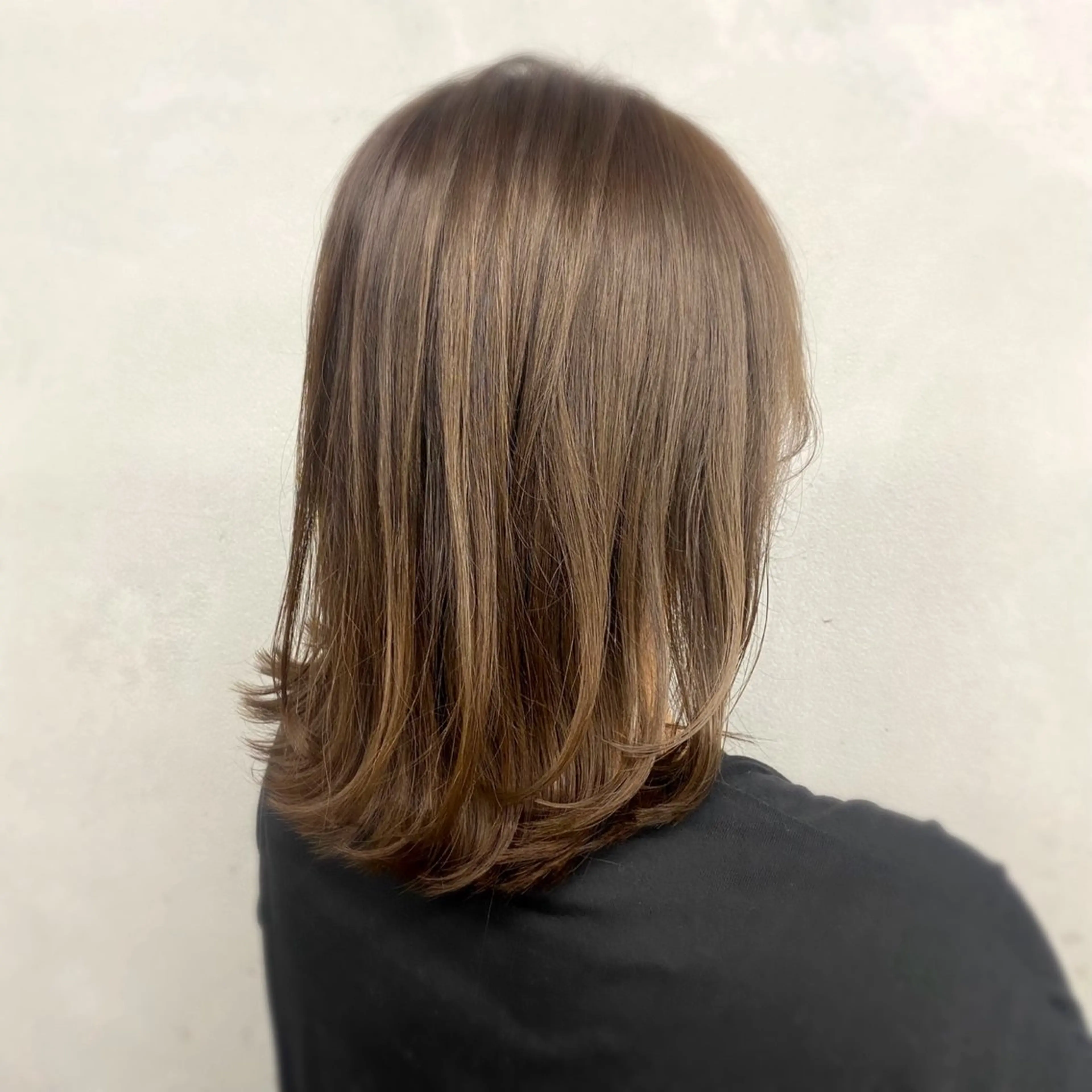 ミディアム 艶髪/縮毛矯正 🫧辻野海羽のヘアスタイル