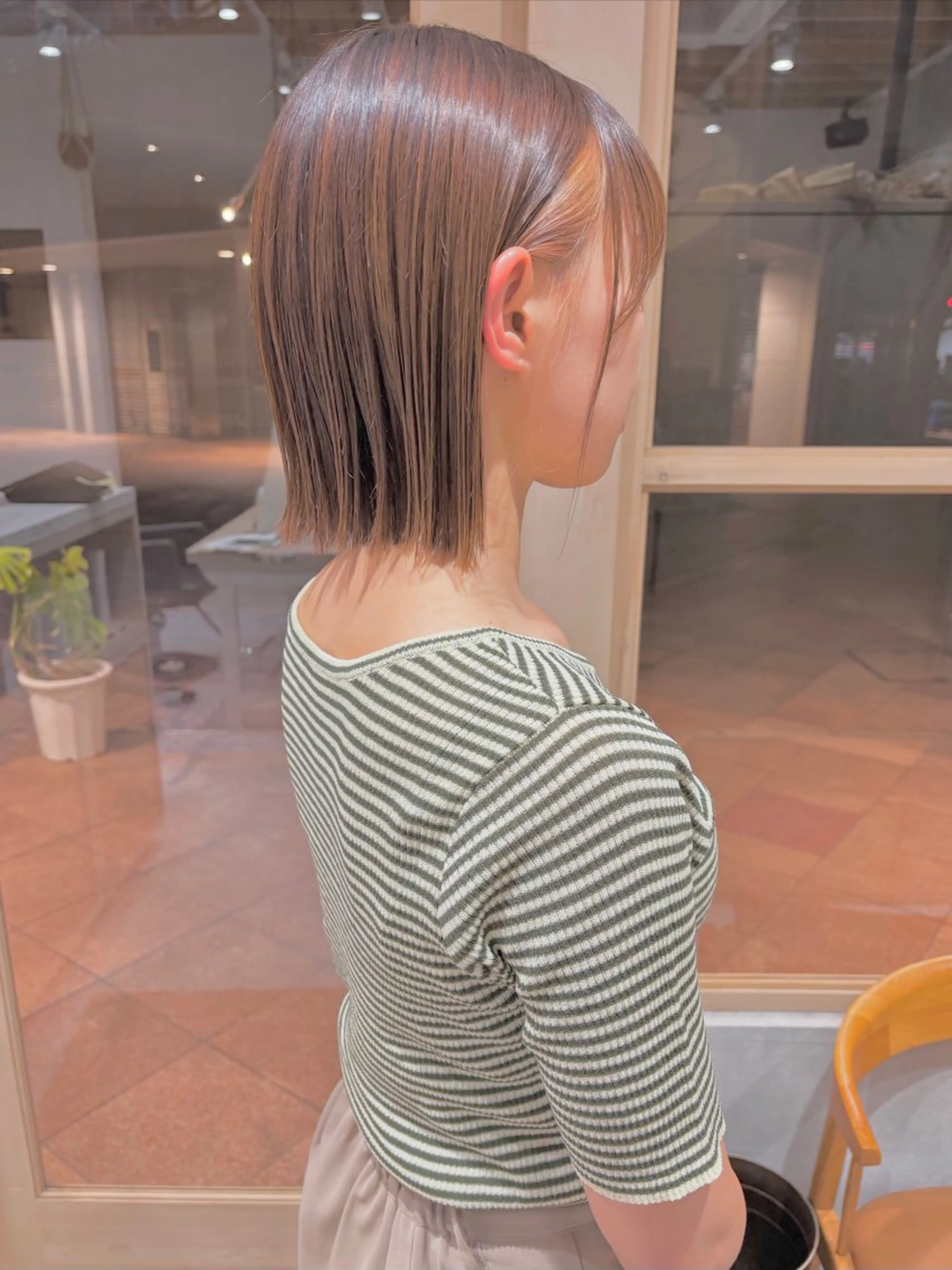 ミディアム TOMTO【トマト】所属・AMI /ボブ/レイヤーのヘアスタイル