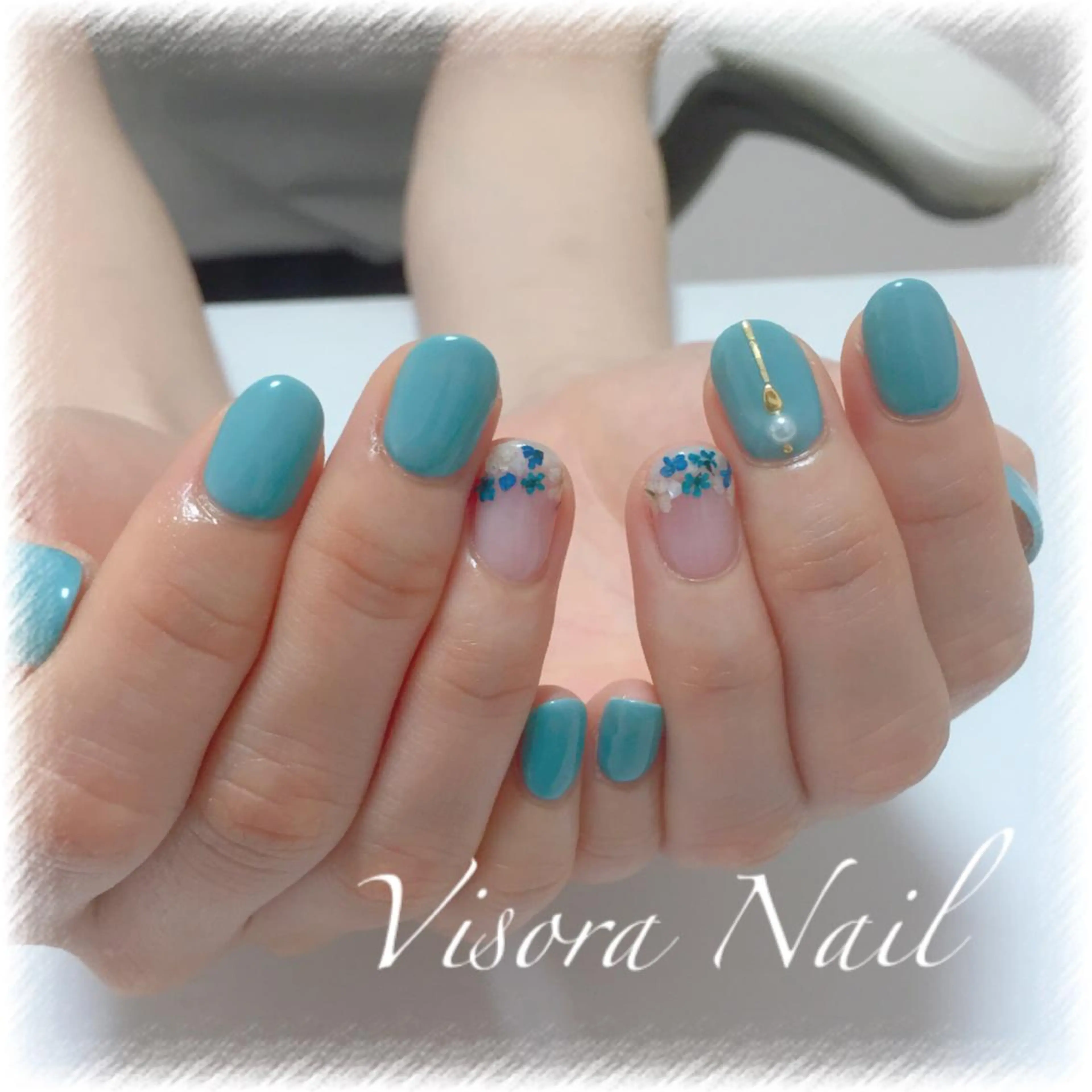 ネイル フラワーネイル 美SORA ～ｳﾞｨｿﾗ～のネイルデザイン