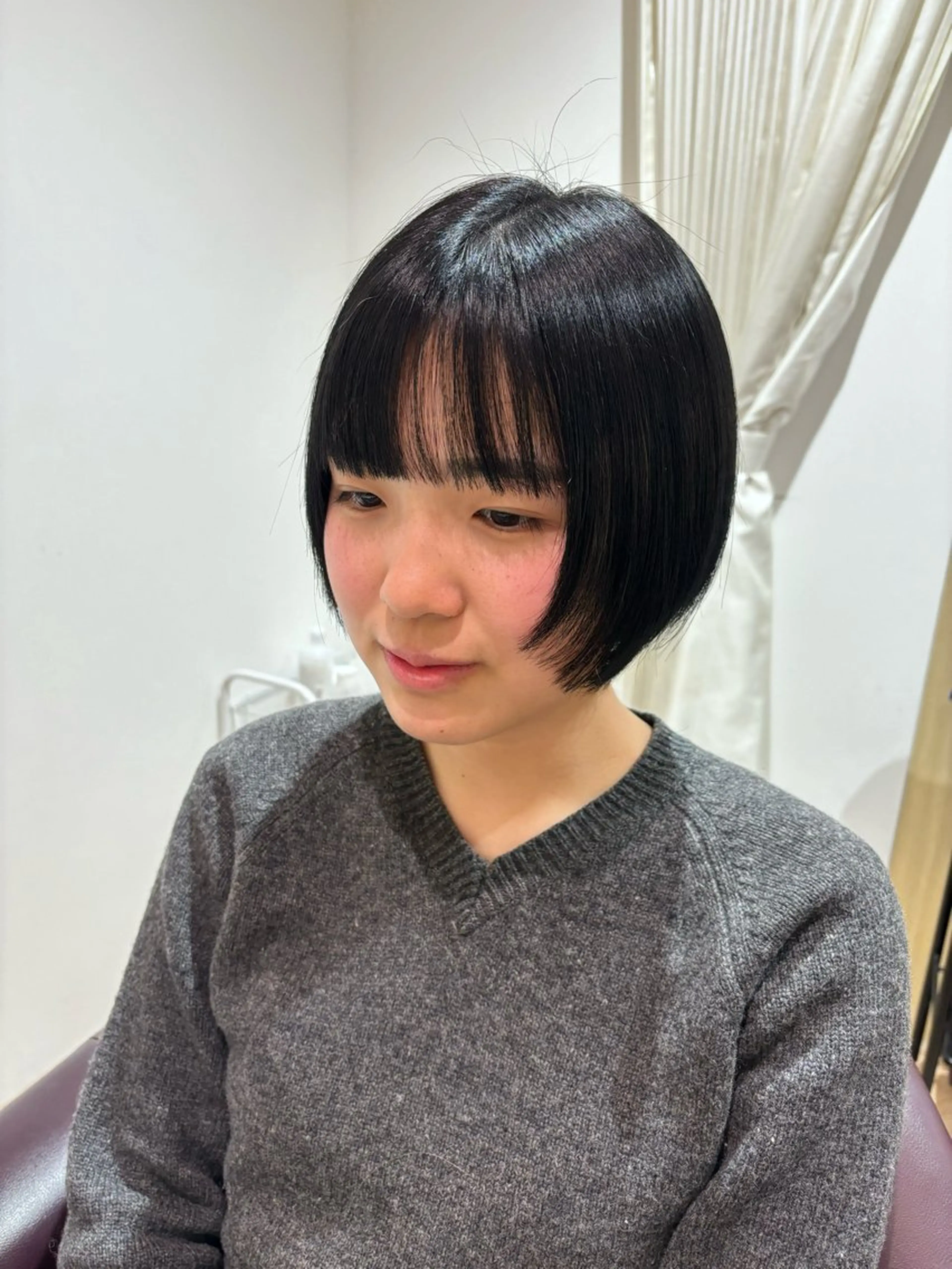 ショート カラー 顔周りカット レイヤーカット カット ヘアカラー ゆい/パーマ/レイヤ ー/似合わせカラーのヘアスタイル