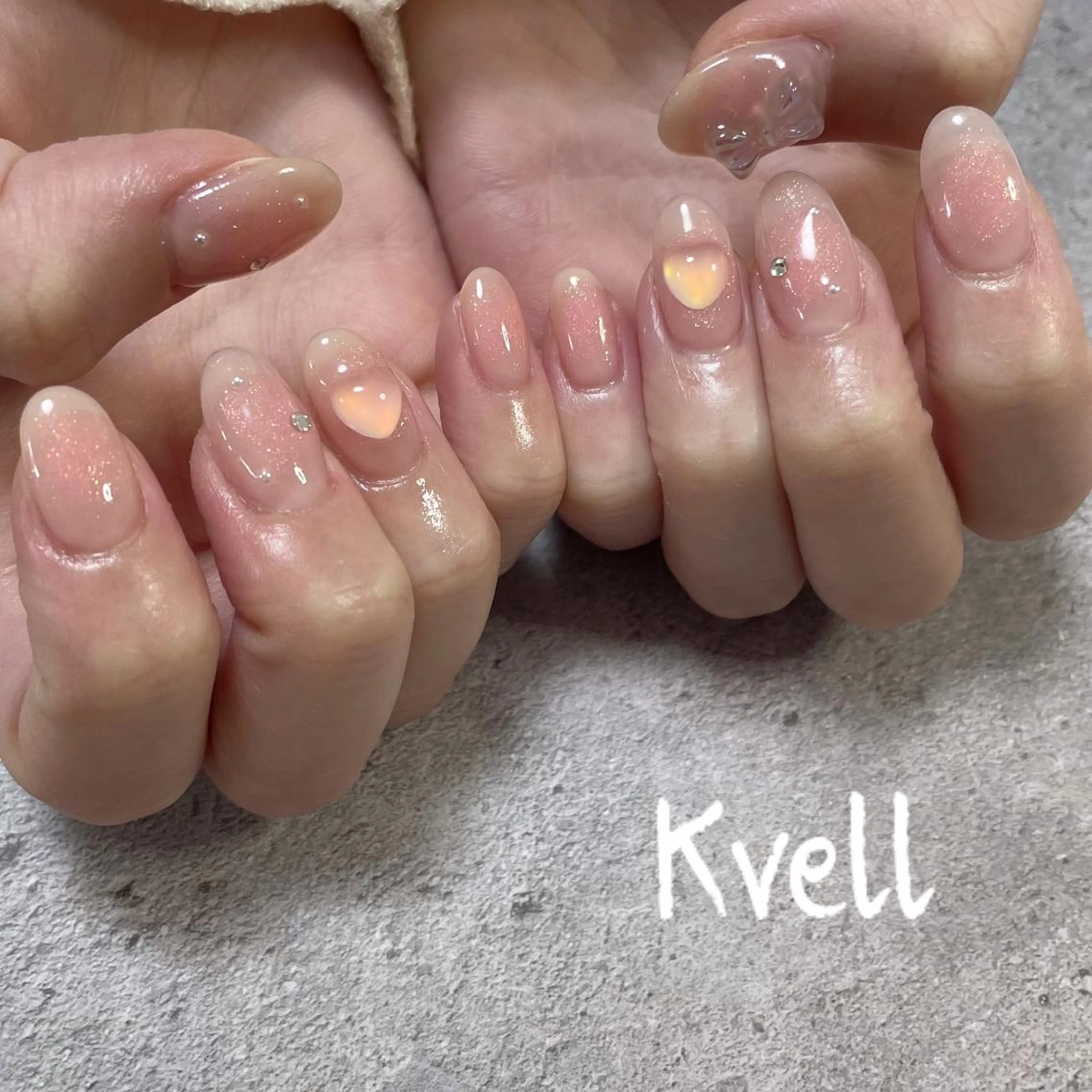 ネイル チークネイル ハンドネイル nail salon  Kvell所属・nailsalon Kvellのネイルデザイン