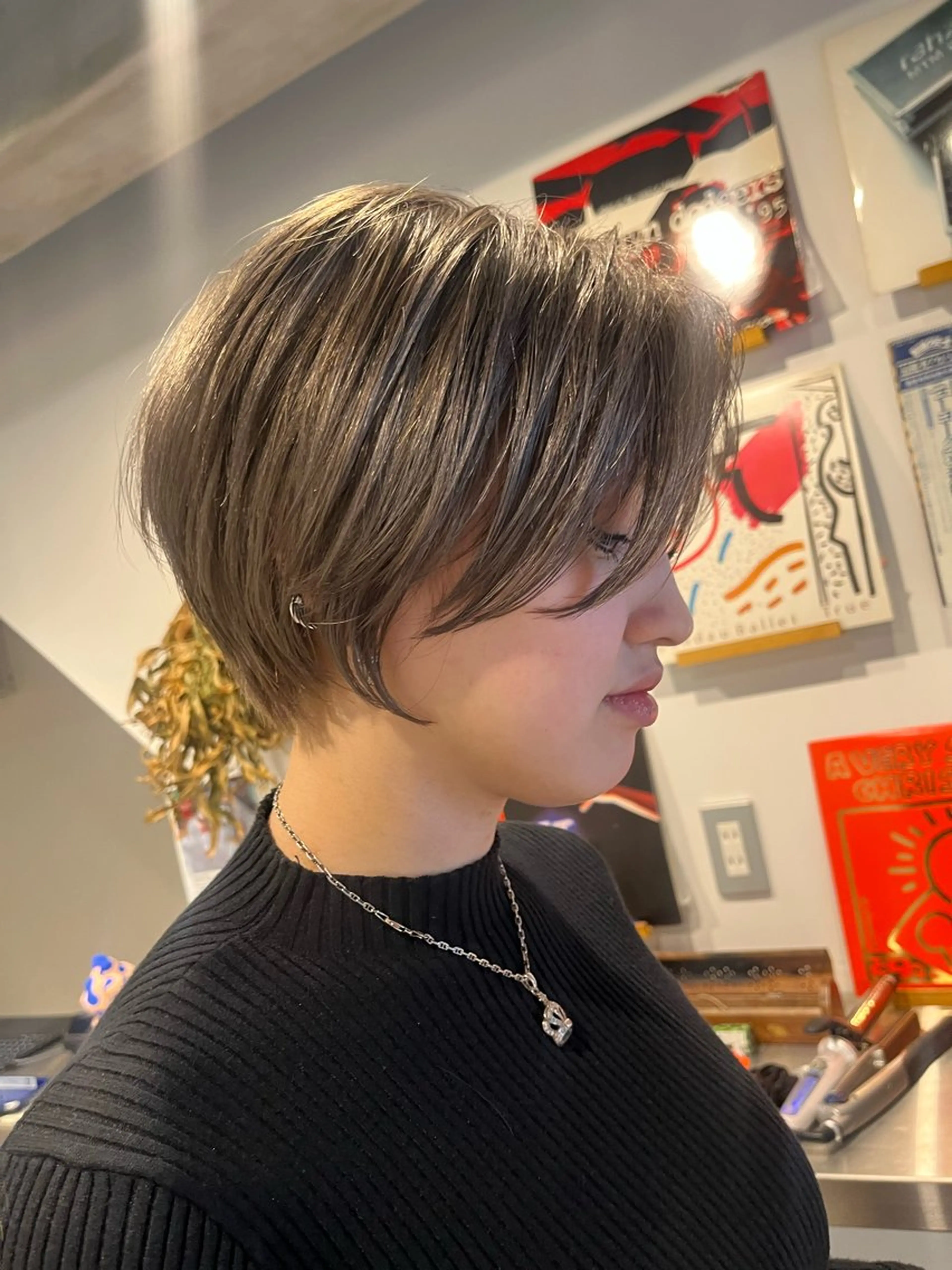 ショート ハンサムショート ショートヘア カット ヘアカラー トリートメント 瀬川 響音のヘアスタイル