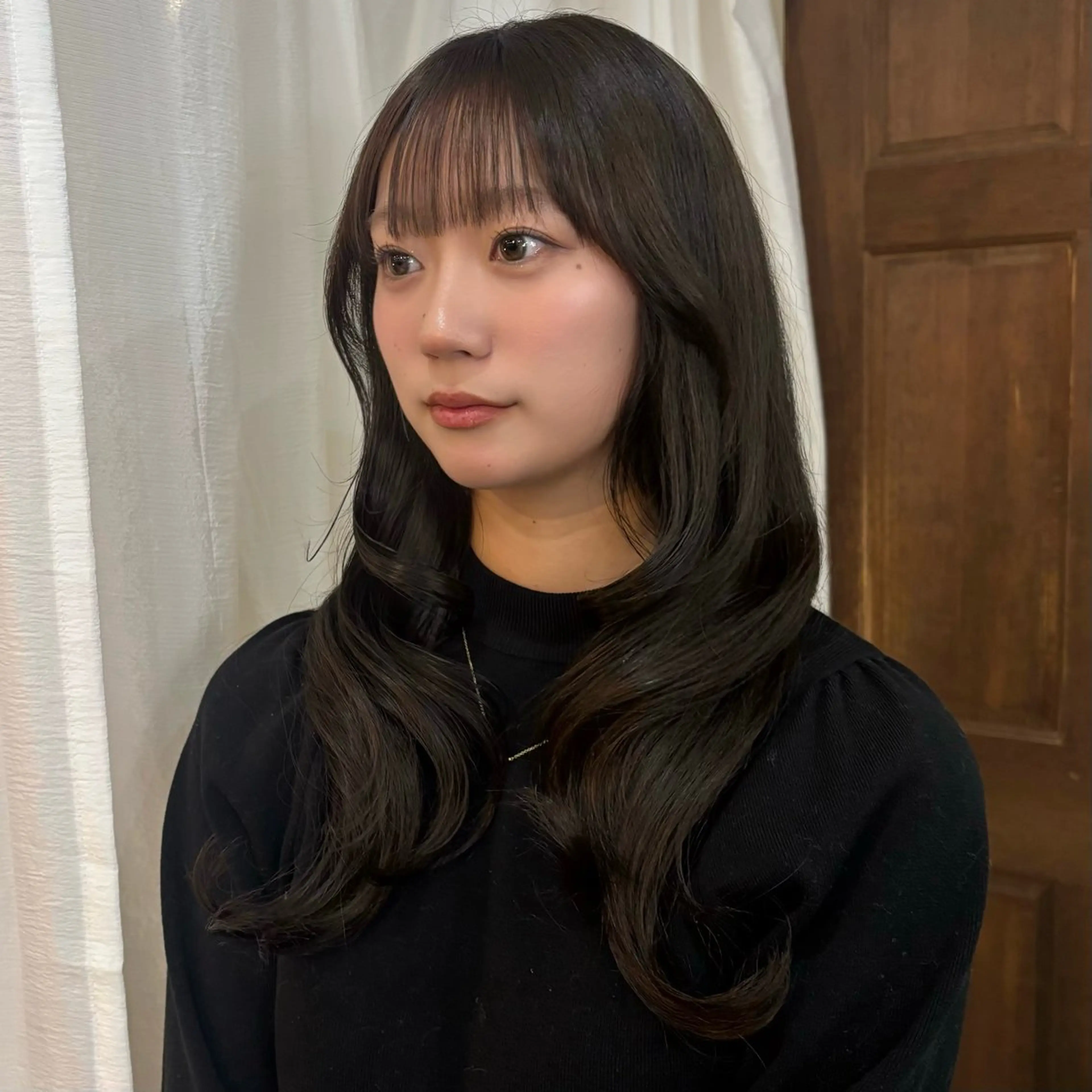 ロング ハッシュカット 韓国風ヘア カット ヘアカラー ゆうめ 透明感カラー /韓国風レイヤーのヘアスタイル