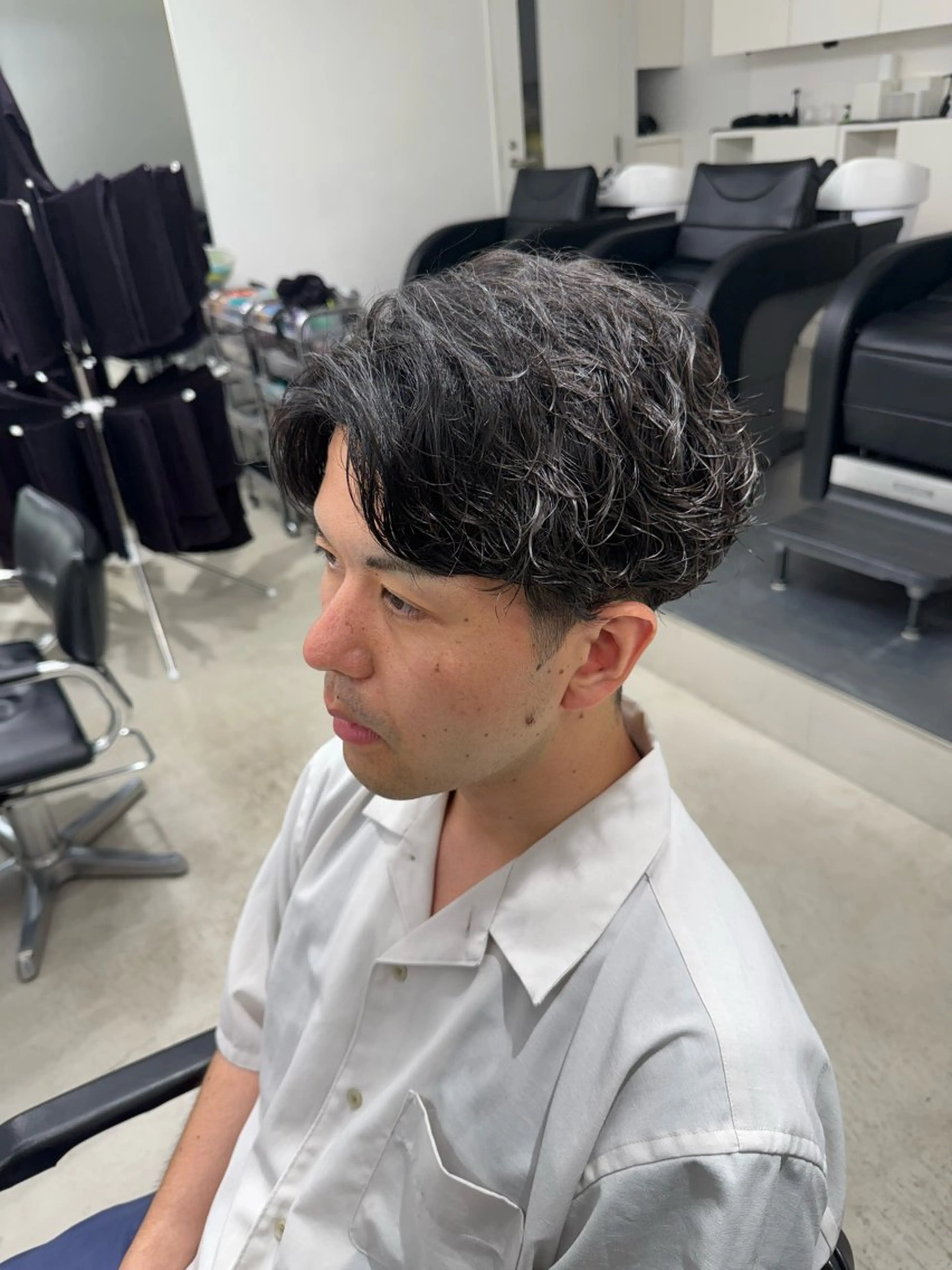 パーマ メンズ 深谷 侑亮のヘアスタイル