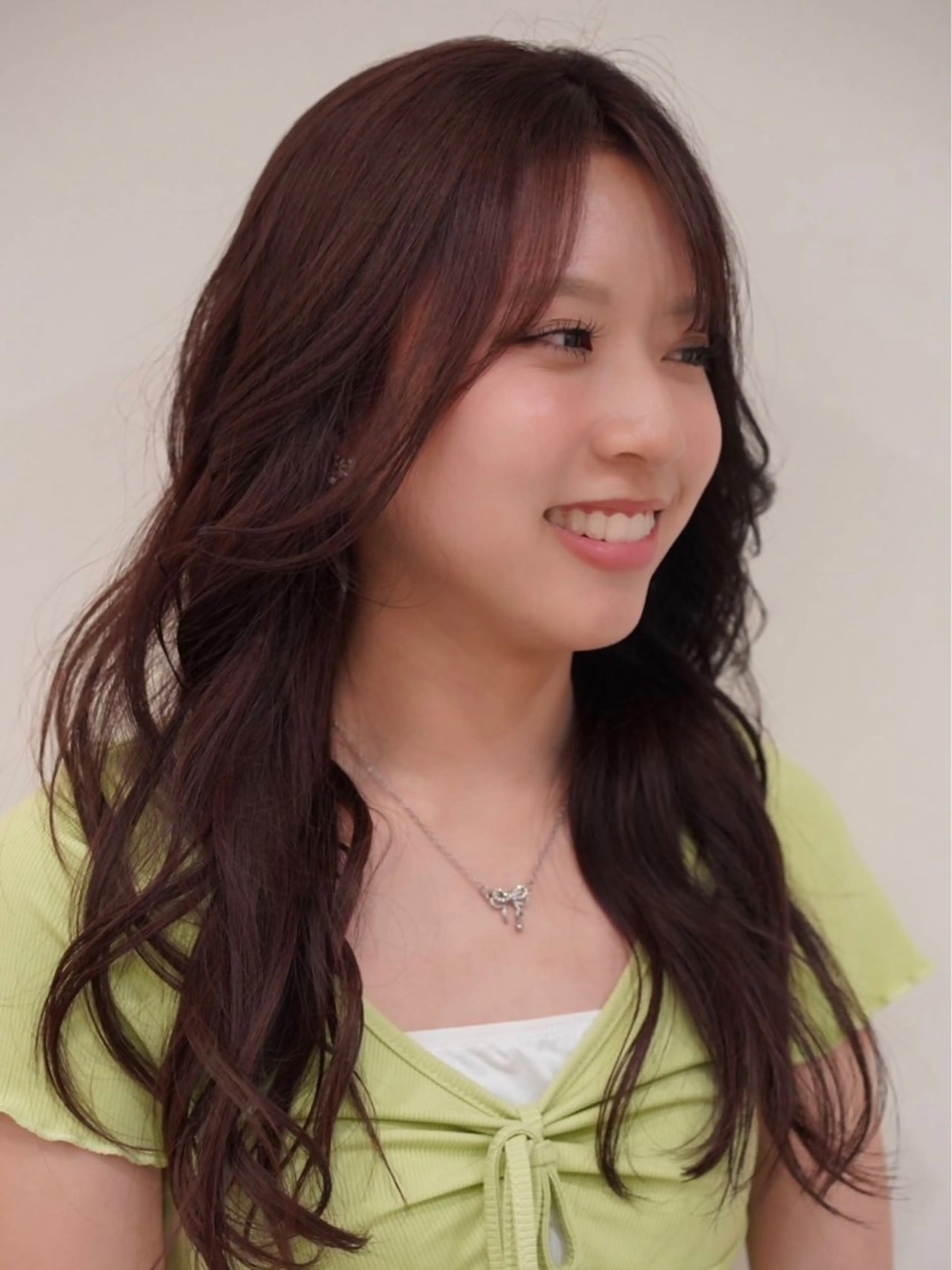 ロング カラー ブリーチ ブラウンカラー レッドカラー レッドブラウン 小川 泉美のヘアスタイル