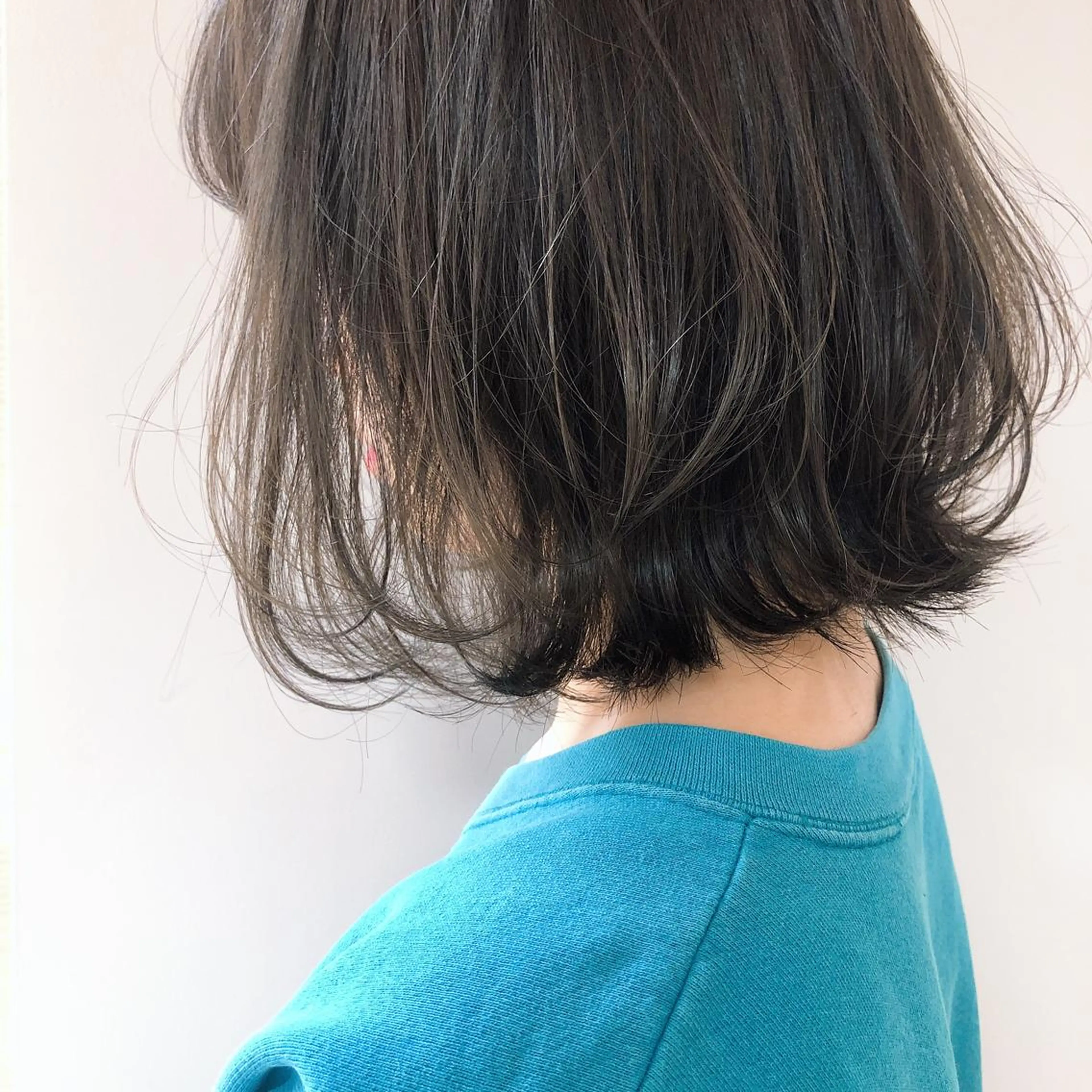 ショート カラー 顔周りカット 小顔カット 似合わせ.ﾍｱｾｯﾄ 得意🌹井上美沙のヘアスタイル