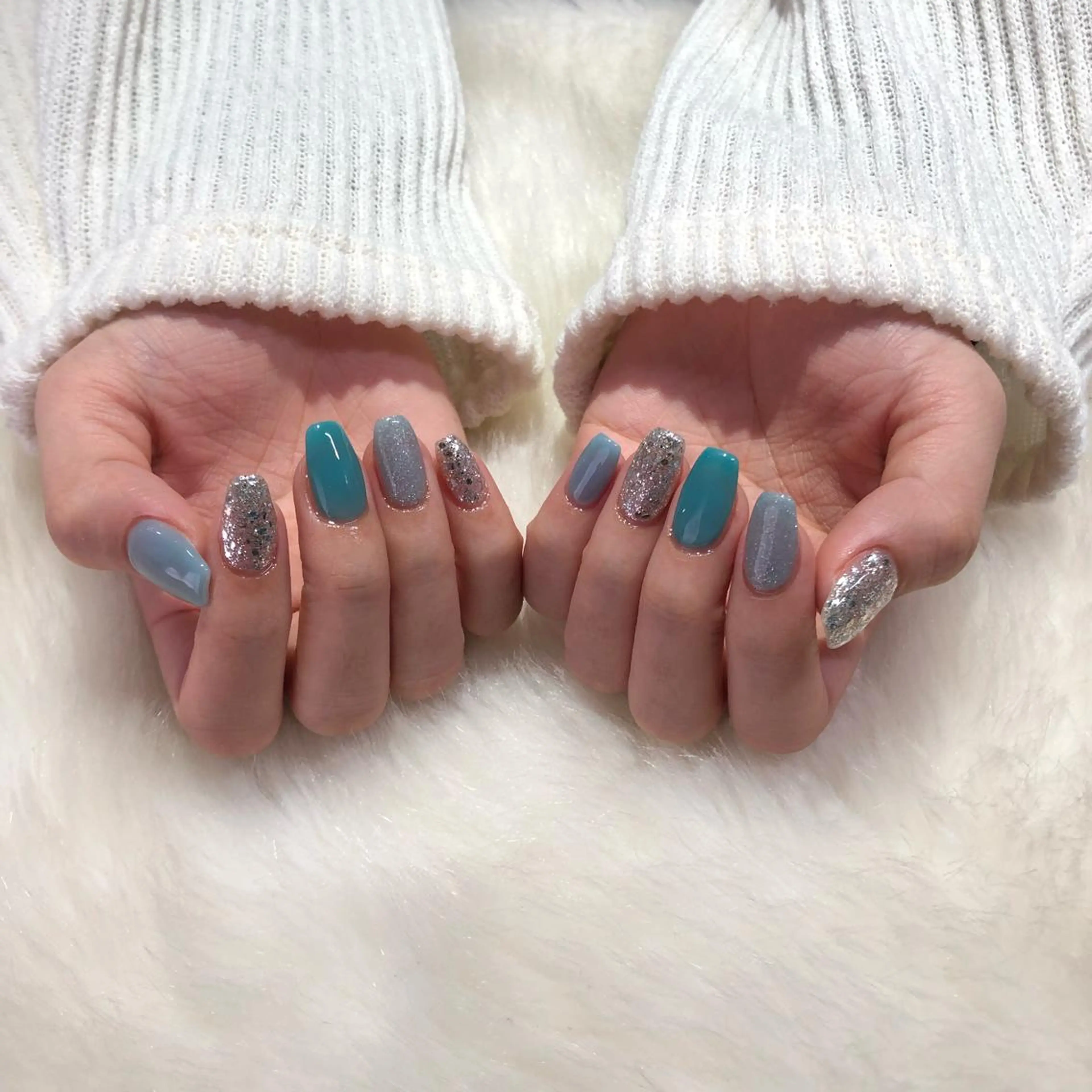 ネイル ハンドネイル フットネイル ハンドケア Nes.Nail所属・Miyagi Asamiのネイルデザイン