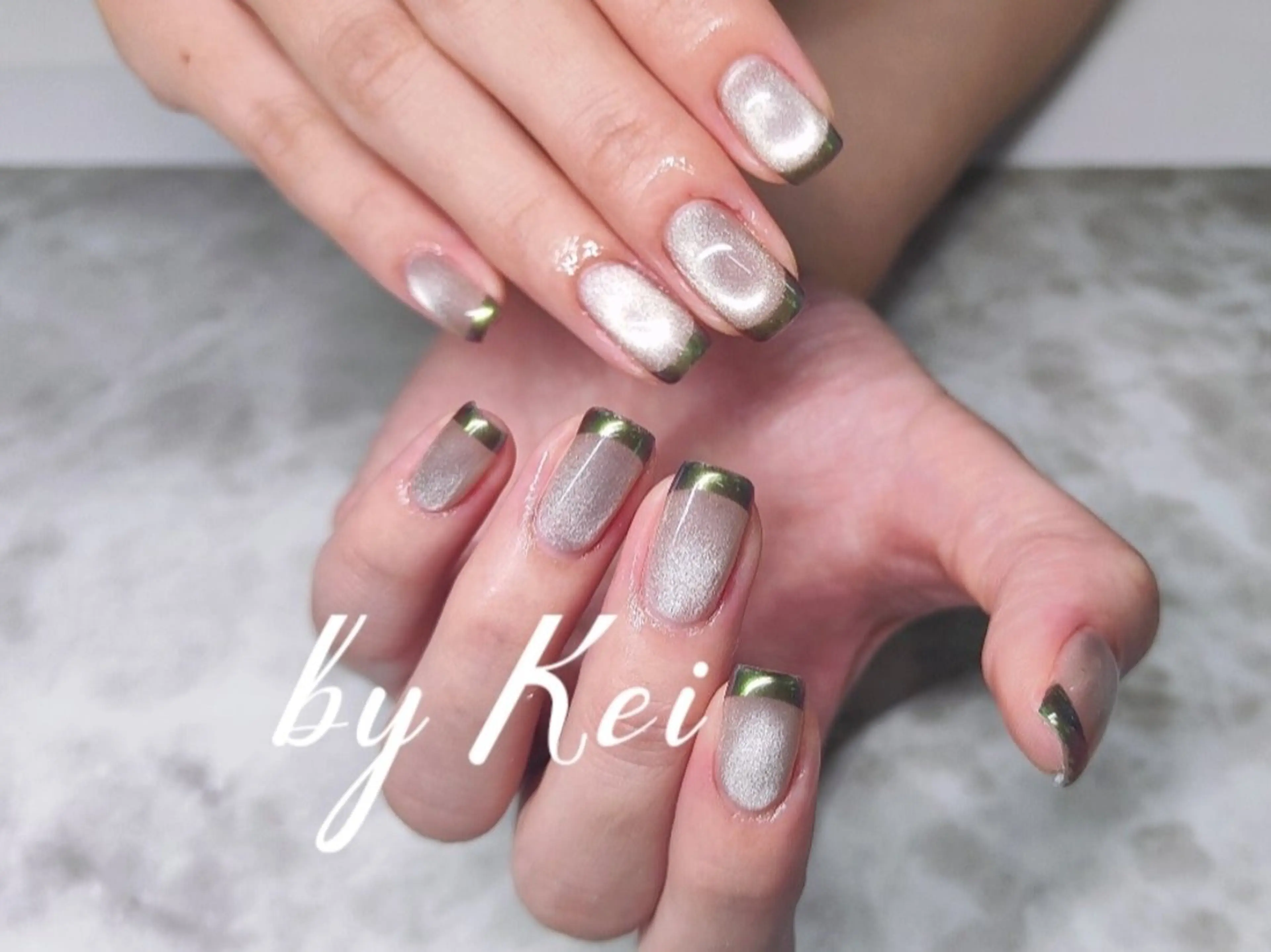 ★高級感UP↑★　ミラーフレンチの写真