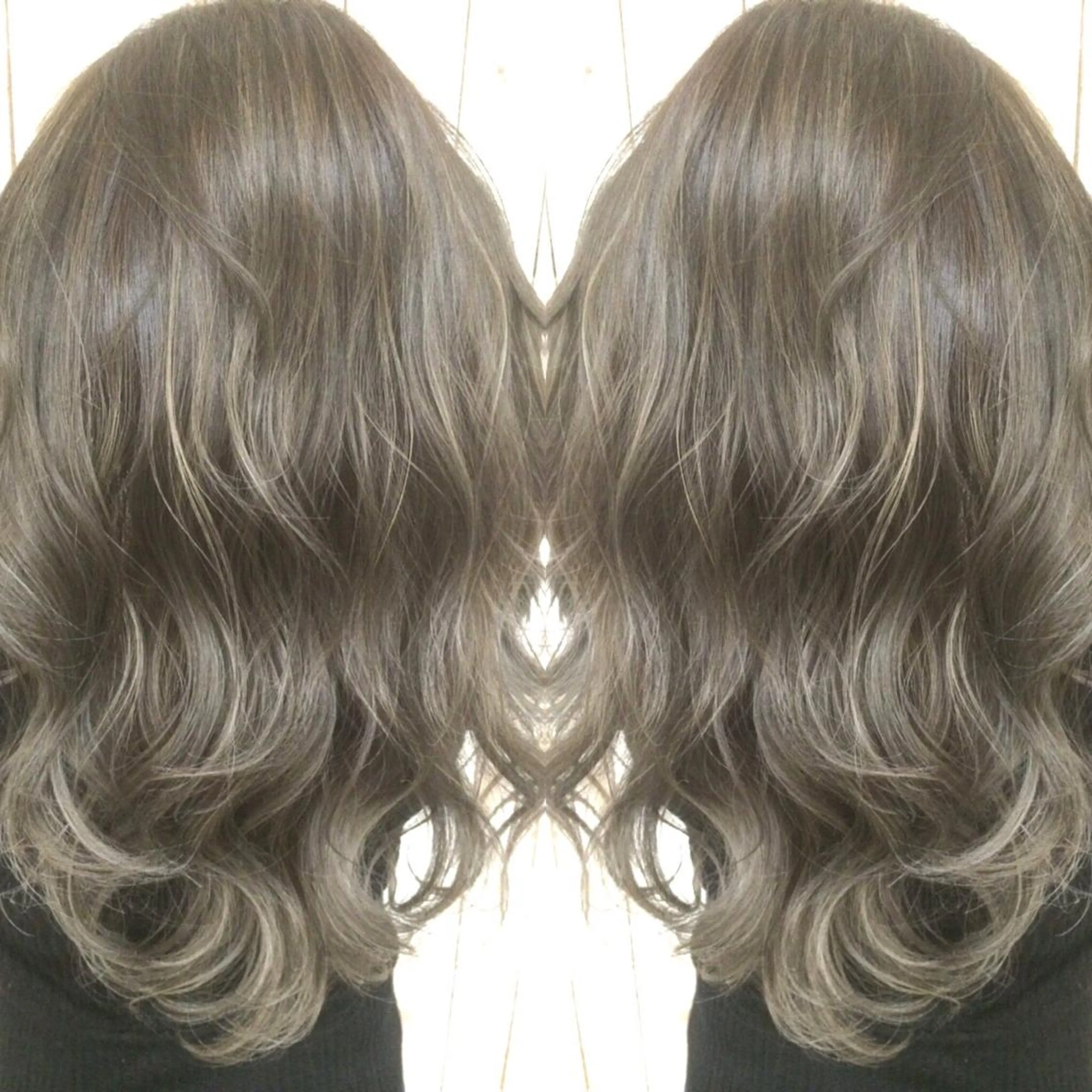 ロング カラー ハイライトカラー 3Dハイライト ハイライト ヘアカラー トリートメント 井上 一平のヘアスタイル