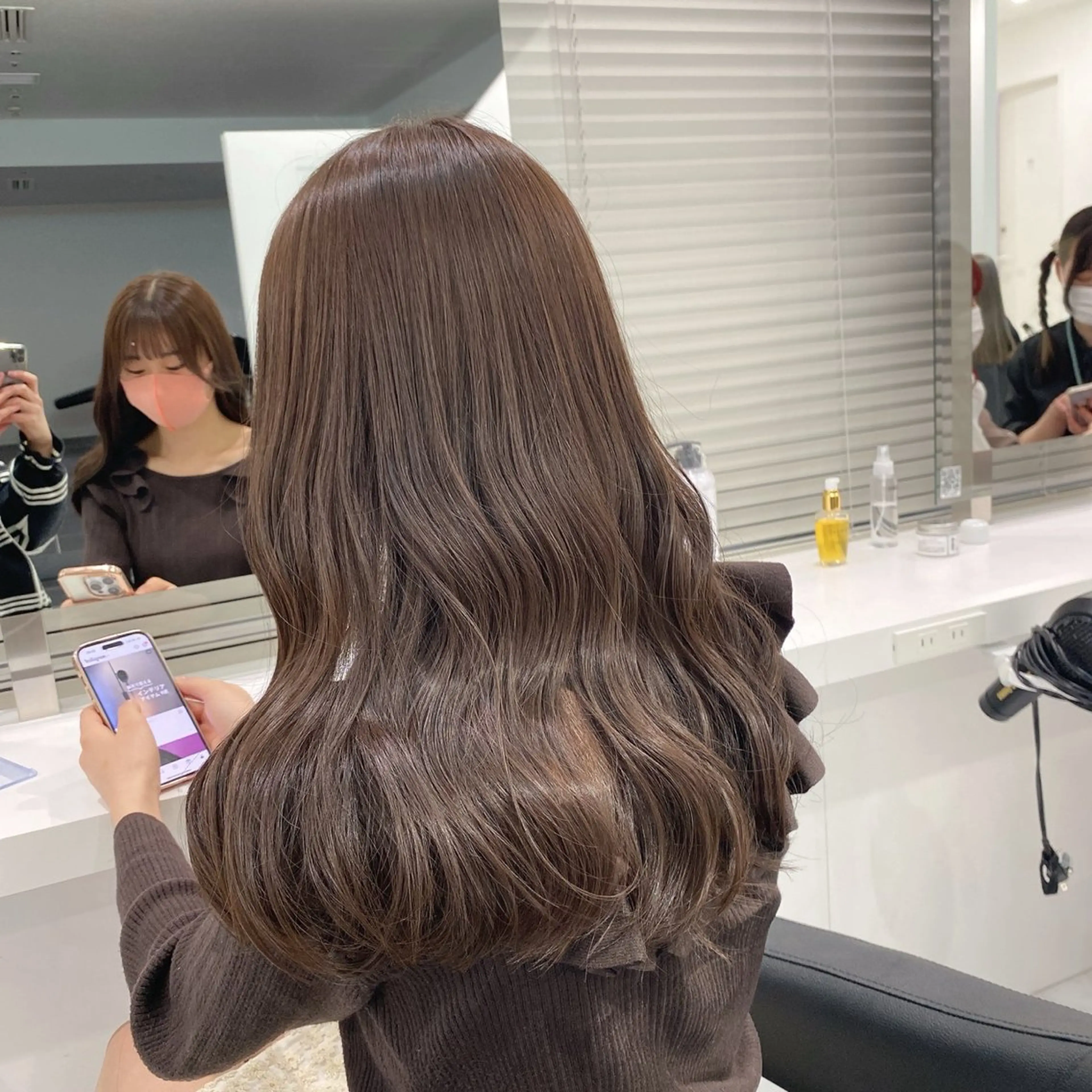 セミロング カラー ヘアアレンジ ブリーチ ブリーチなしカラー 髪質改善 🫧原宿艶ワンカラー /ダブルカラー🫧のヘアスタイル