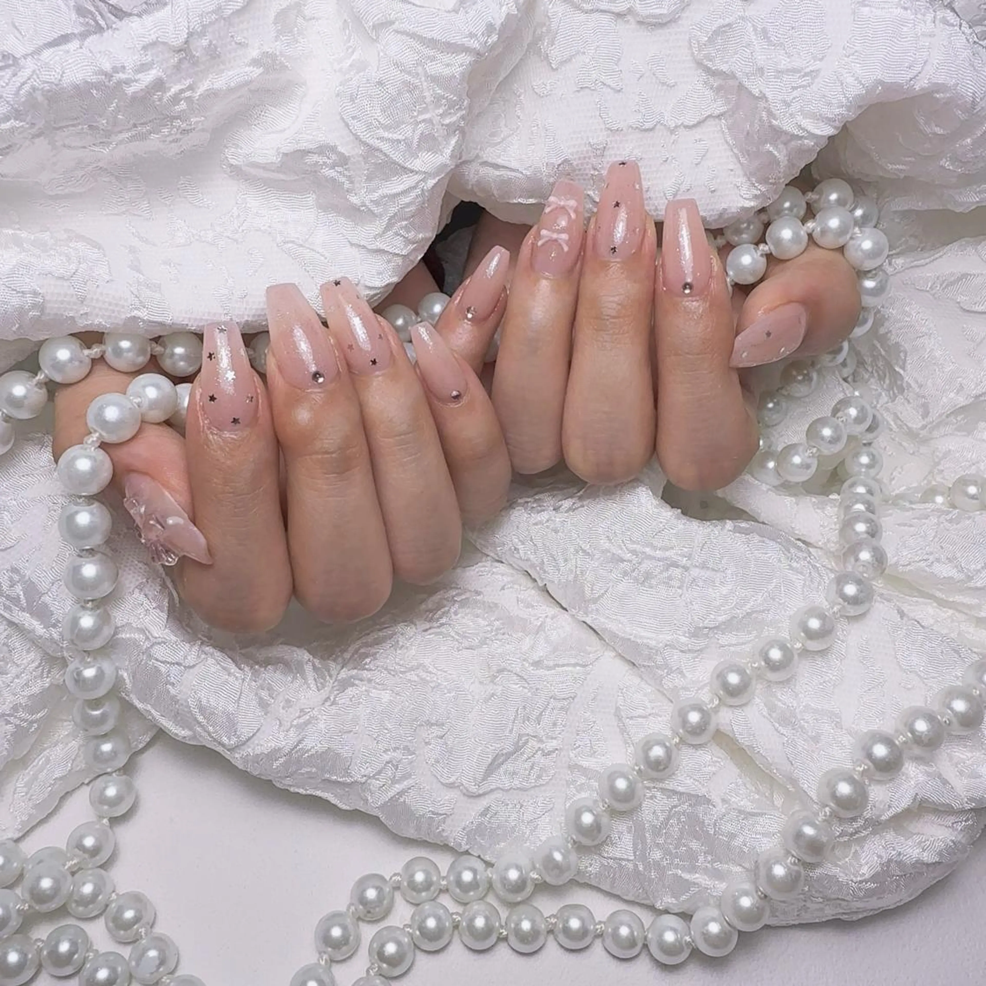 ネイル アートネイル フラッシュネイル フレンチネイル ジェルネイル ガラスフレンチ M2 BEAUTY ネイル　サロンのネイルデザイン