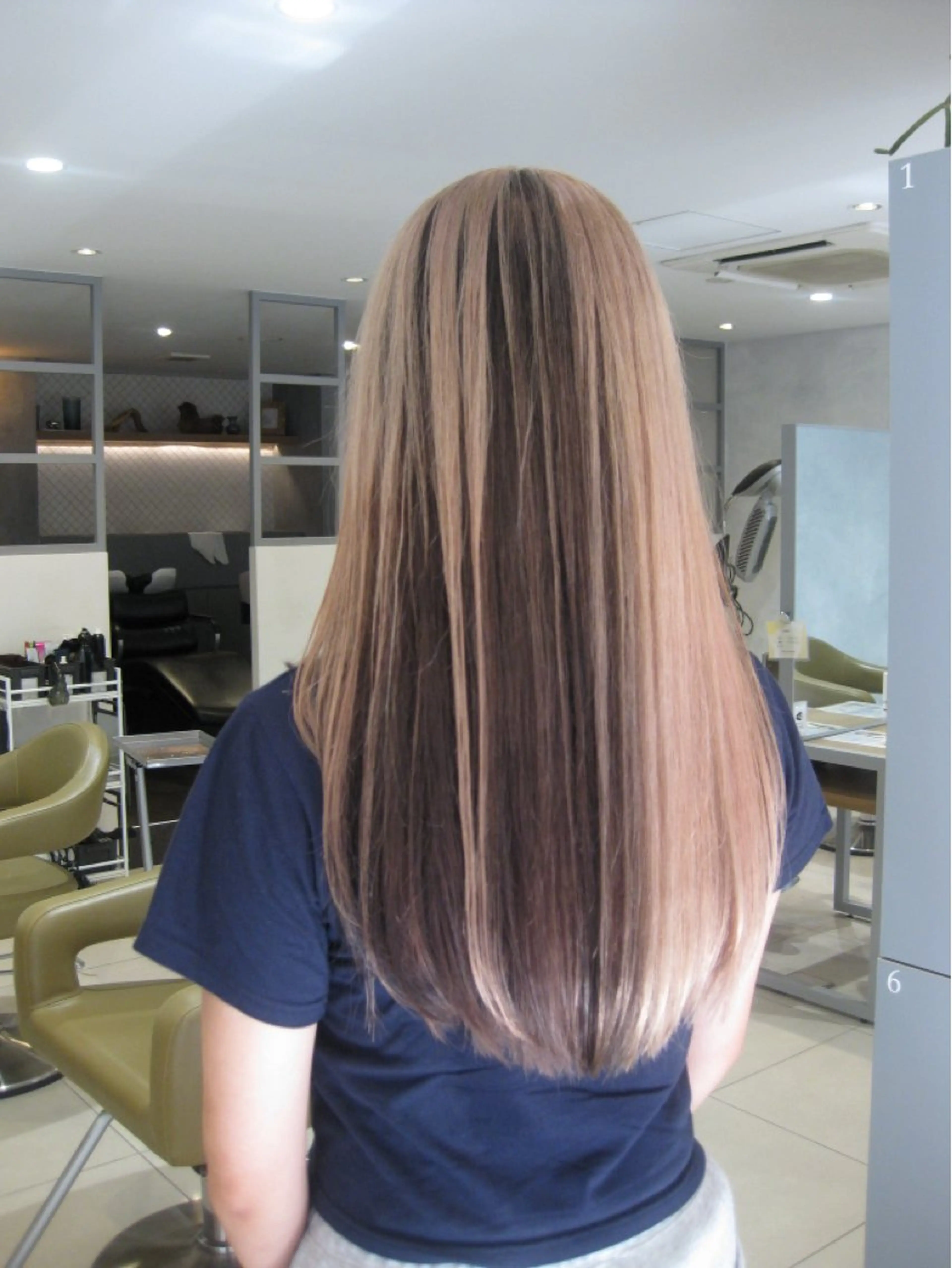 ロング カラー カット ヘアカラー トリートメント 🦖ミニボブ/ボブ /MOEKA🦕のヘアスタイル