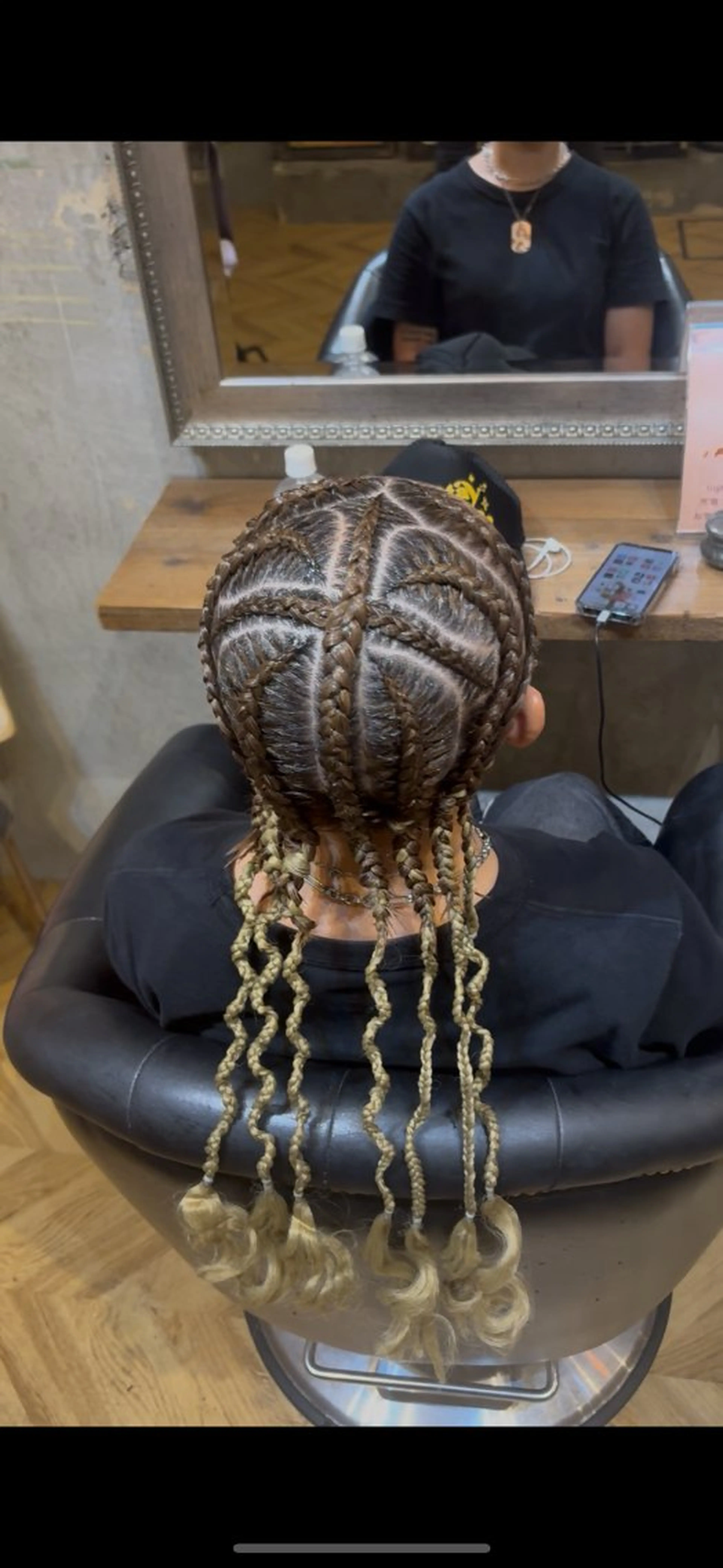 デザインコーンロウ強の写真