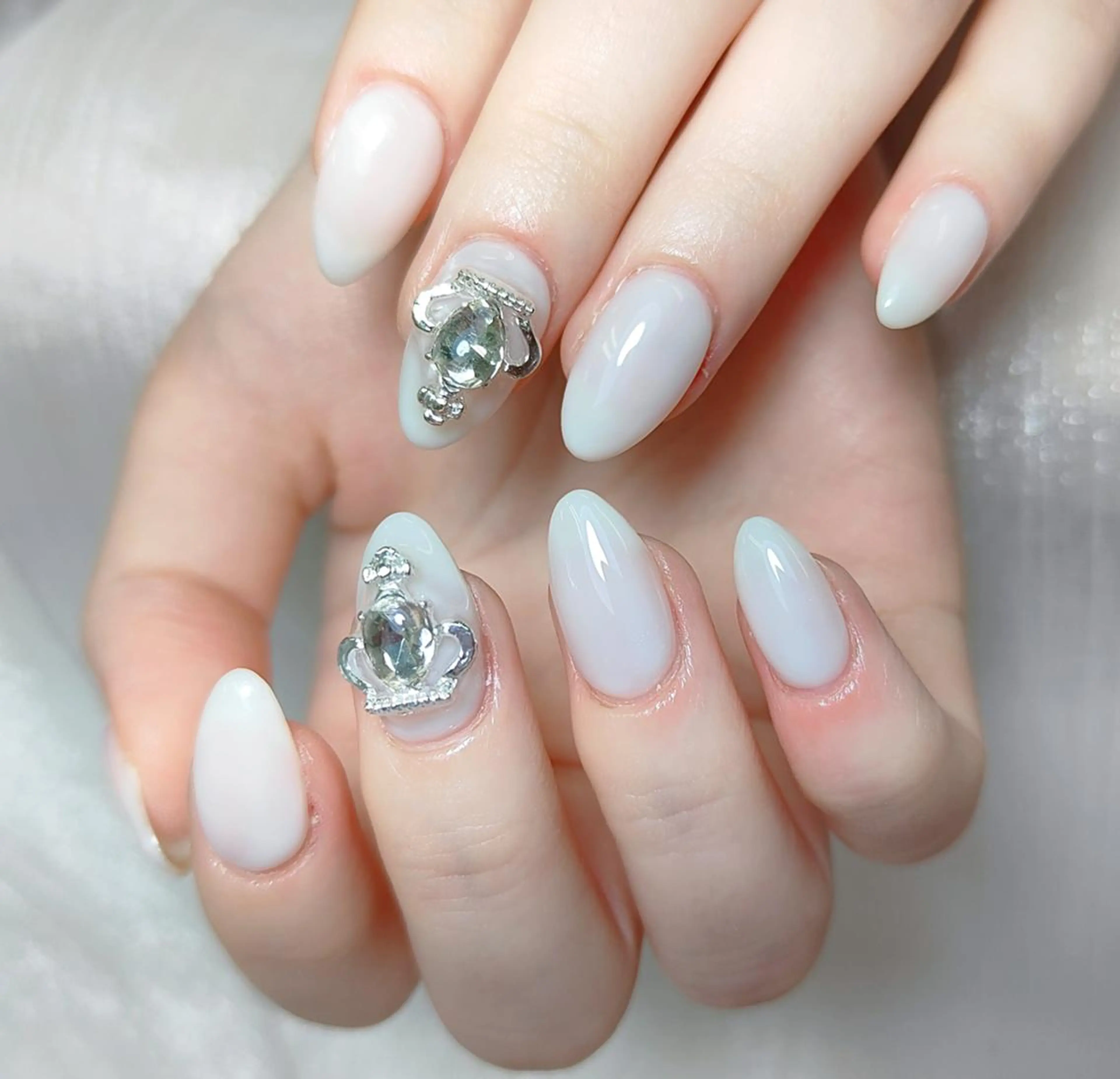 ネイル ハンドネイル CI CIのネイルデザイン