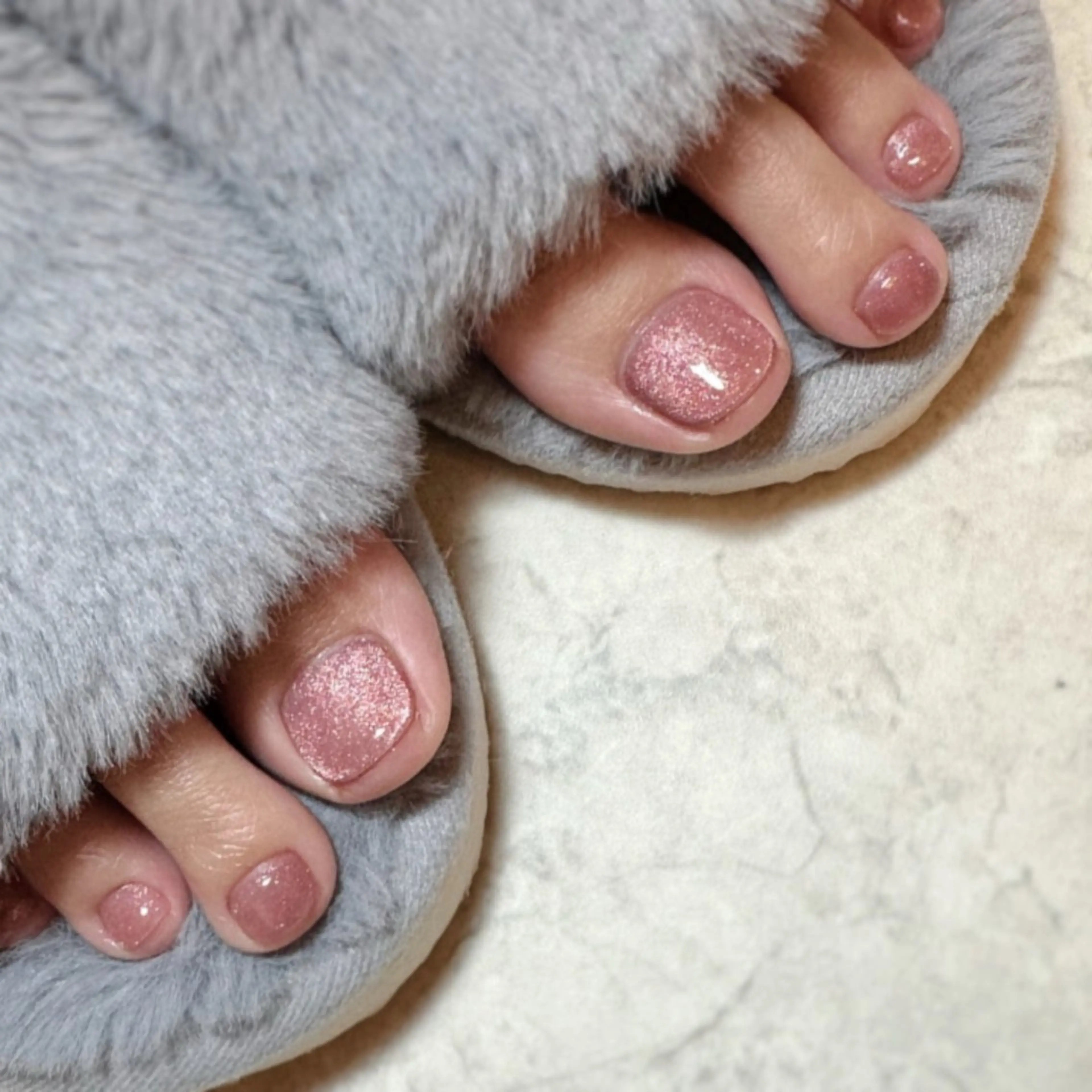 フットネイル/ワンカラー／ラメグラ【支払い現金のみ】初回ケア込みの写真