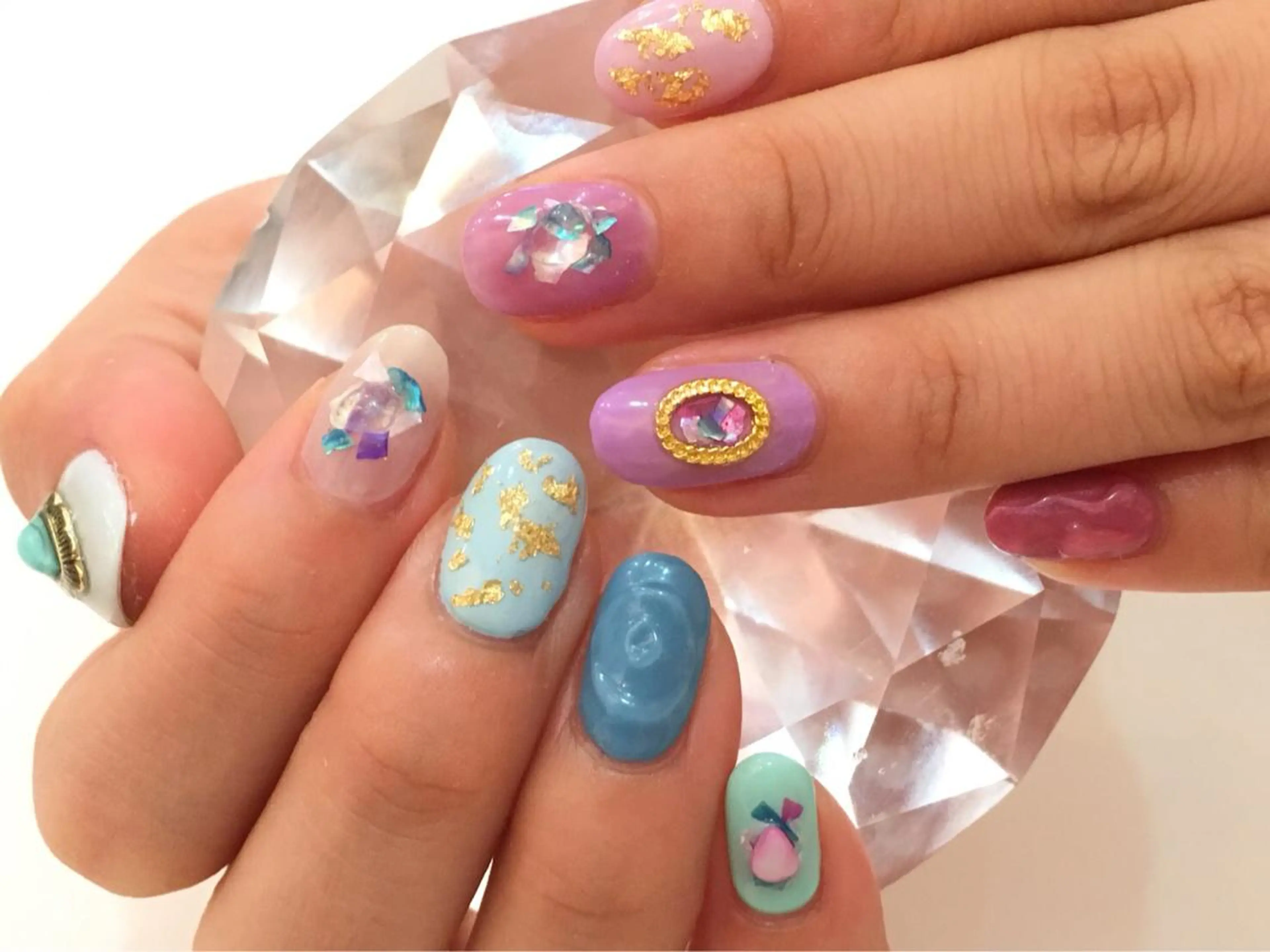 ショート カラー メンズ キッズ ネイル マツエク・マツパ 付け放題 アートネイル フットネイル ジェルネイル 持ち込み NAILSGOGO shibuyaのネイルデザイン