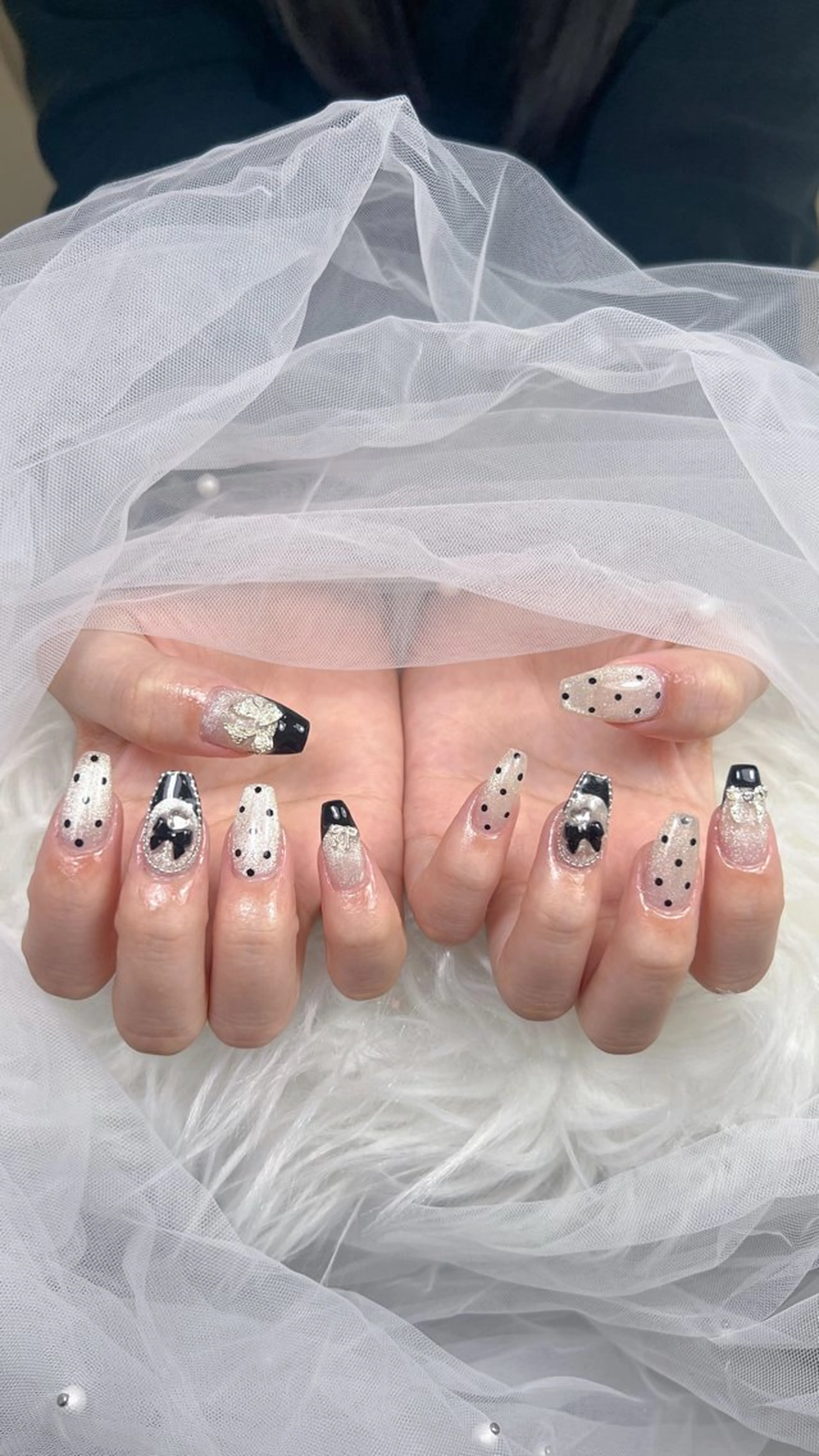 ネイル アートネイル オーロラネイル チークネイル 長さ出し フットネイル ハンドネイル フットネイル ハンドケア Noiranail_ studio川越西口のネイルデザイン