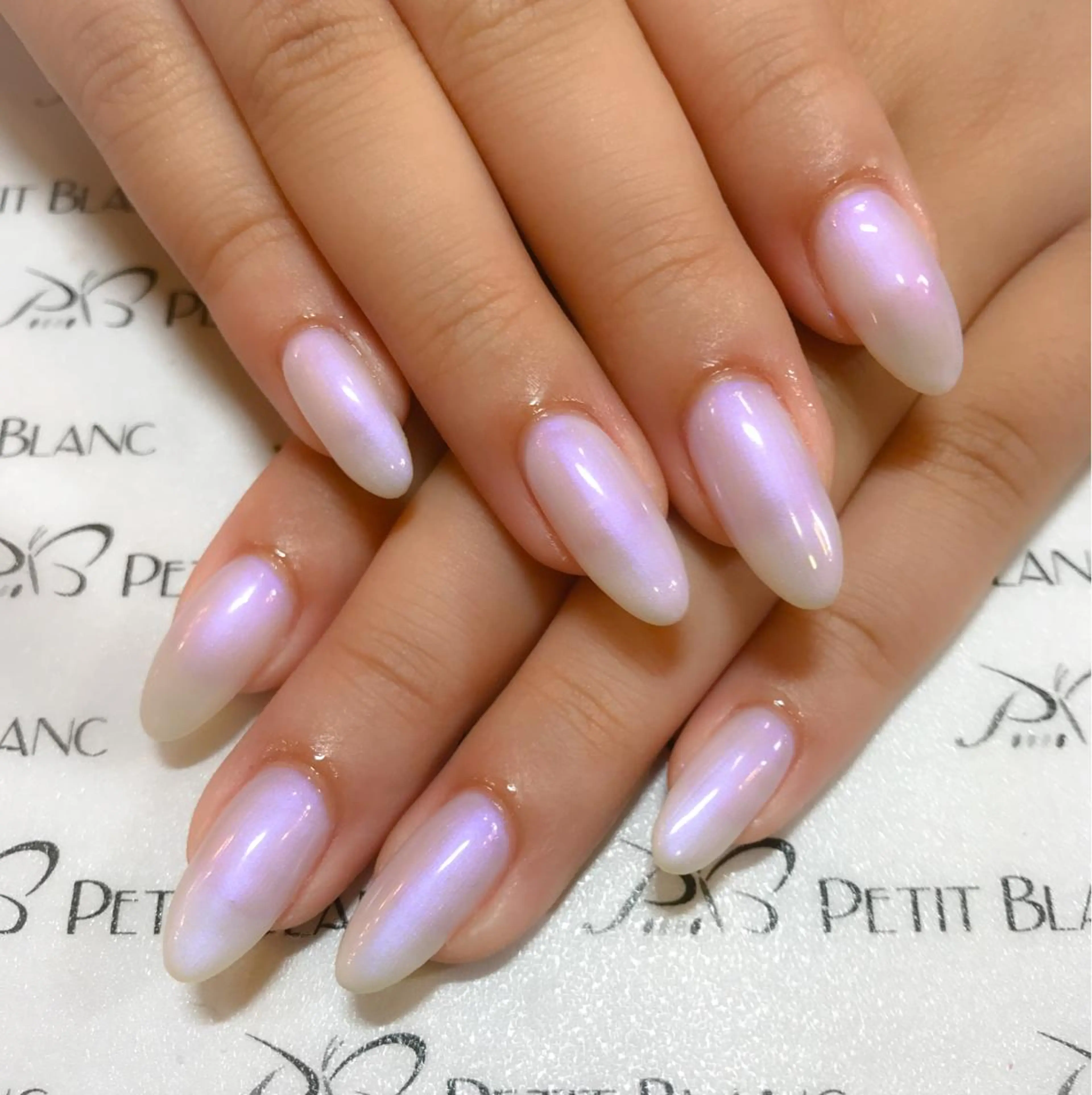 ネイル ワンカラーネイル PetitBlanc KAZUKIのネイルデザイン