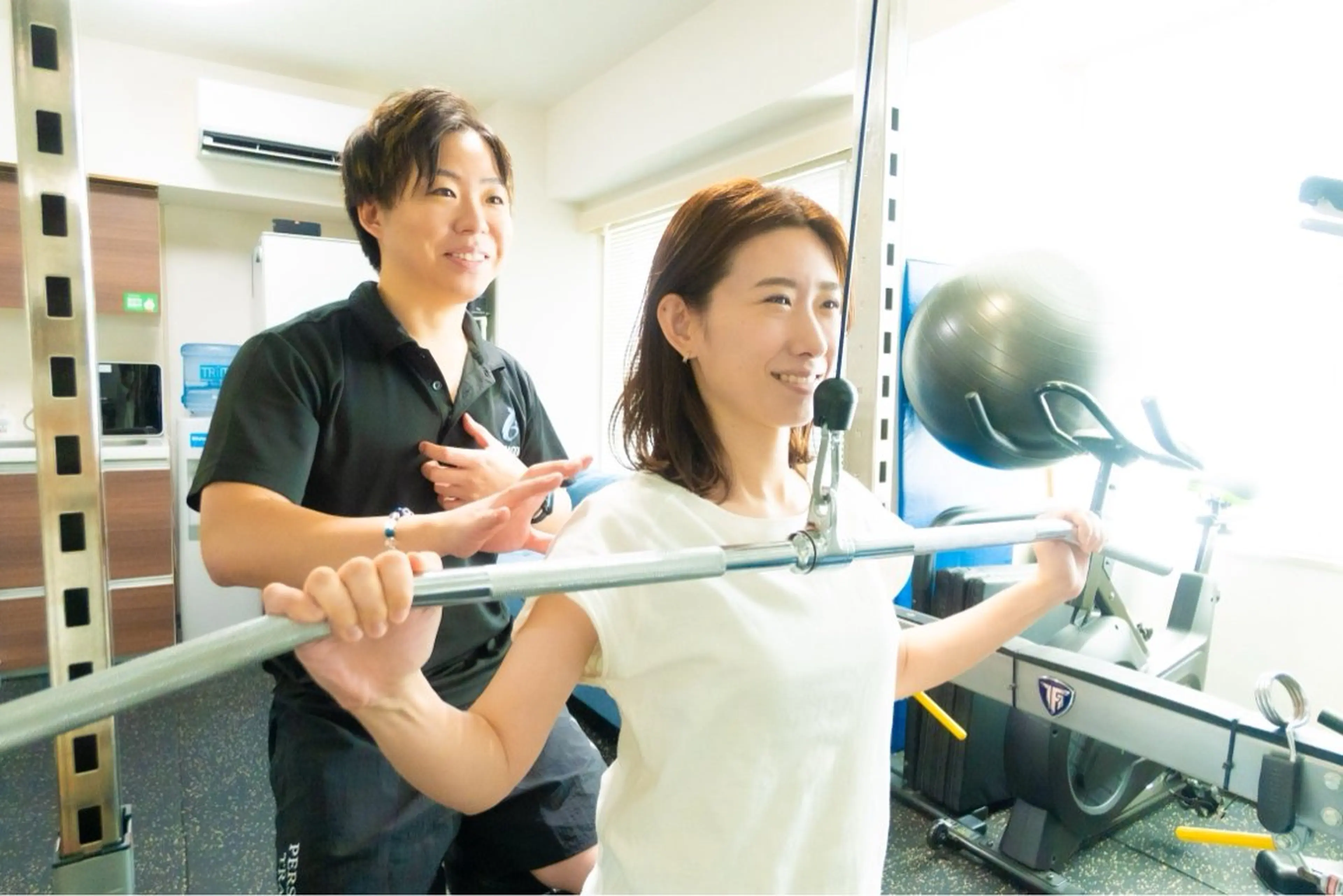 小顔矯正・美容鍼 FLOW鍼灸整体院のエステ・リラクイメージ