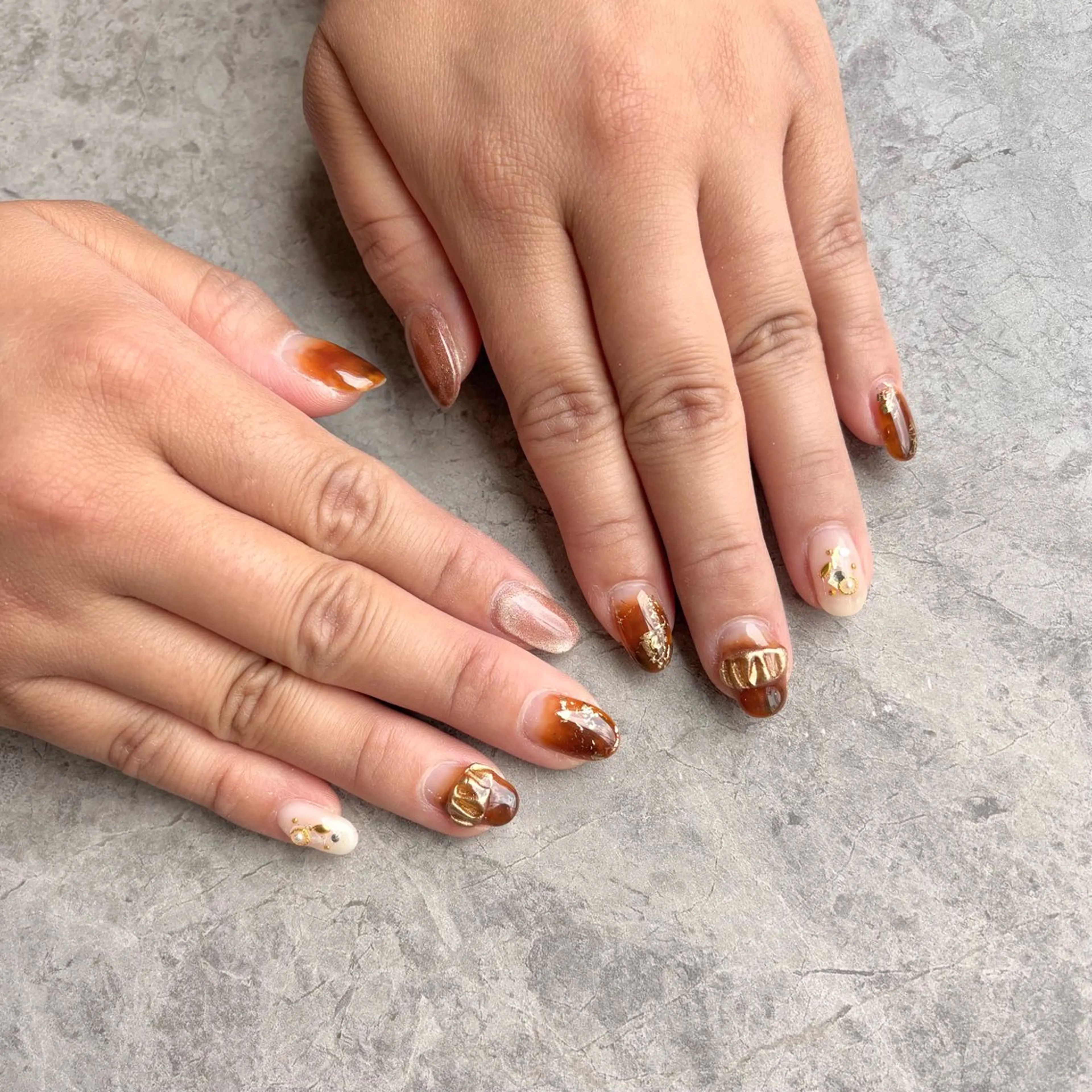 ネイル べっ甲ネイル ニュアンスネイル ハンドネイル Chipie_ ayanoのネイルデザイン