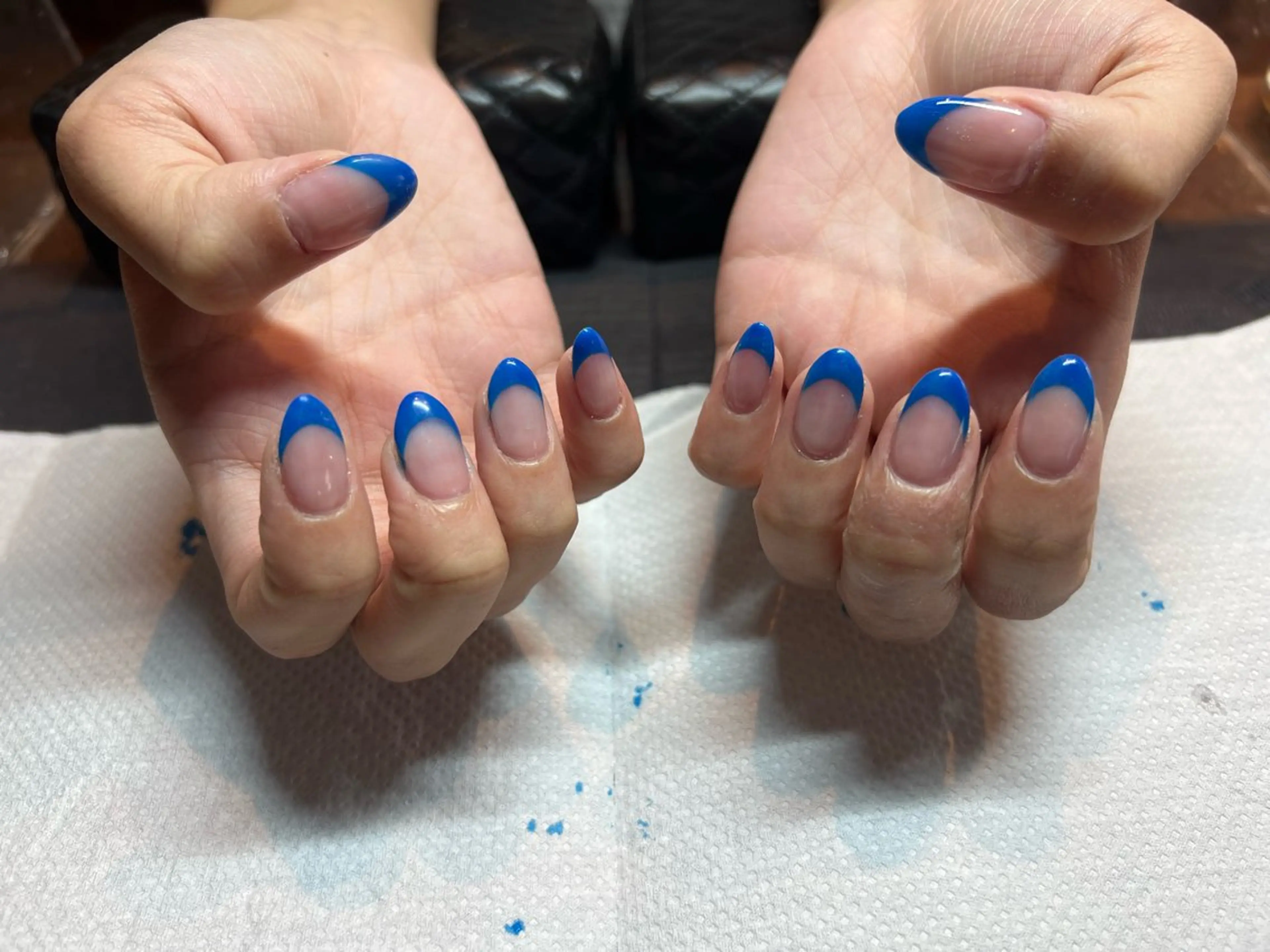 ネイル フレンチネイル nail salon Luxury 梅田店所属・太田 侑里のネイルデザイン