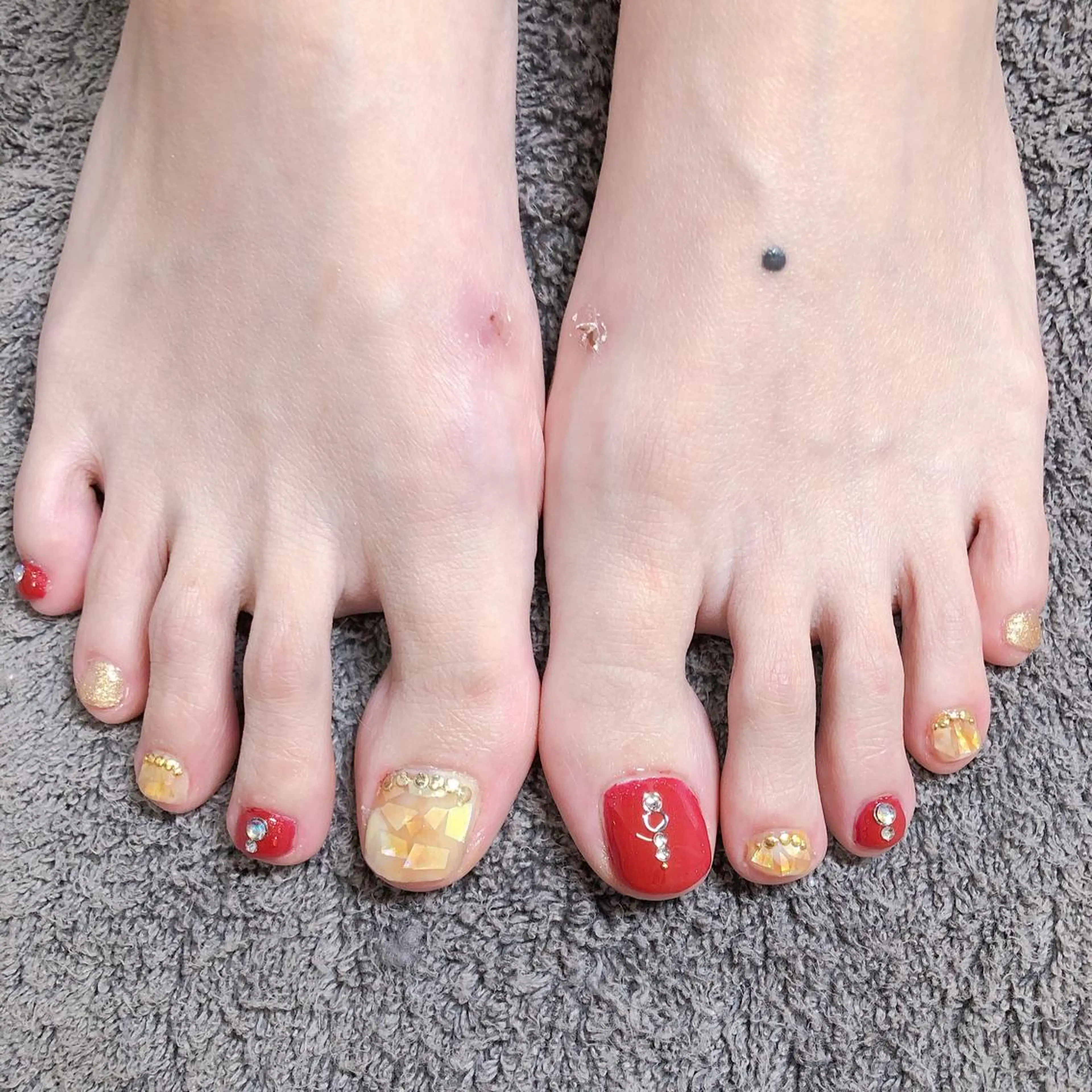 ネイル フットネイル 奥園 良恵のネイルデザイン