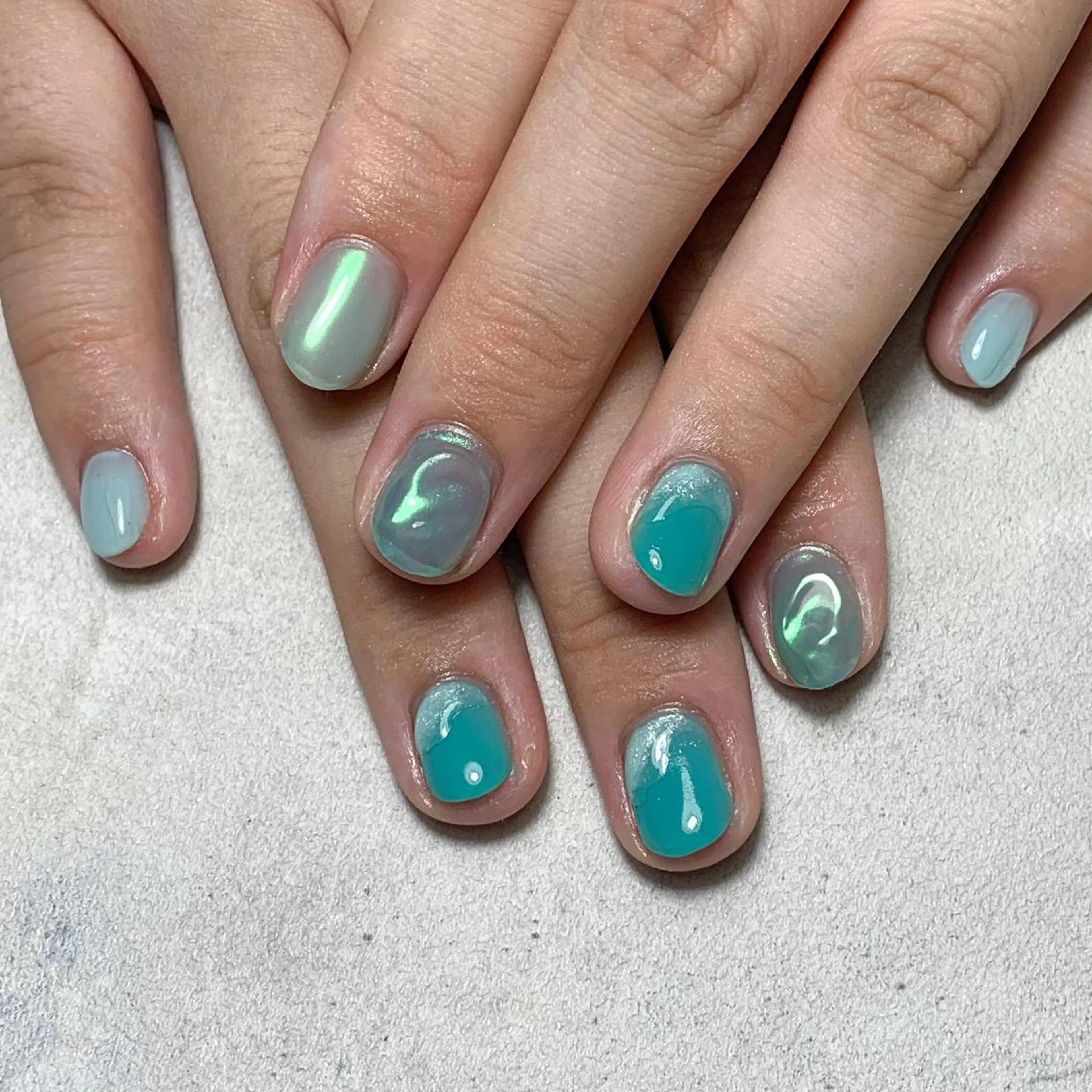 ネイル atelier FIORITURA所属・FIORITURA aiのネイルデザイン