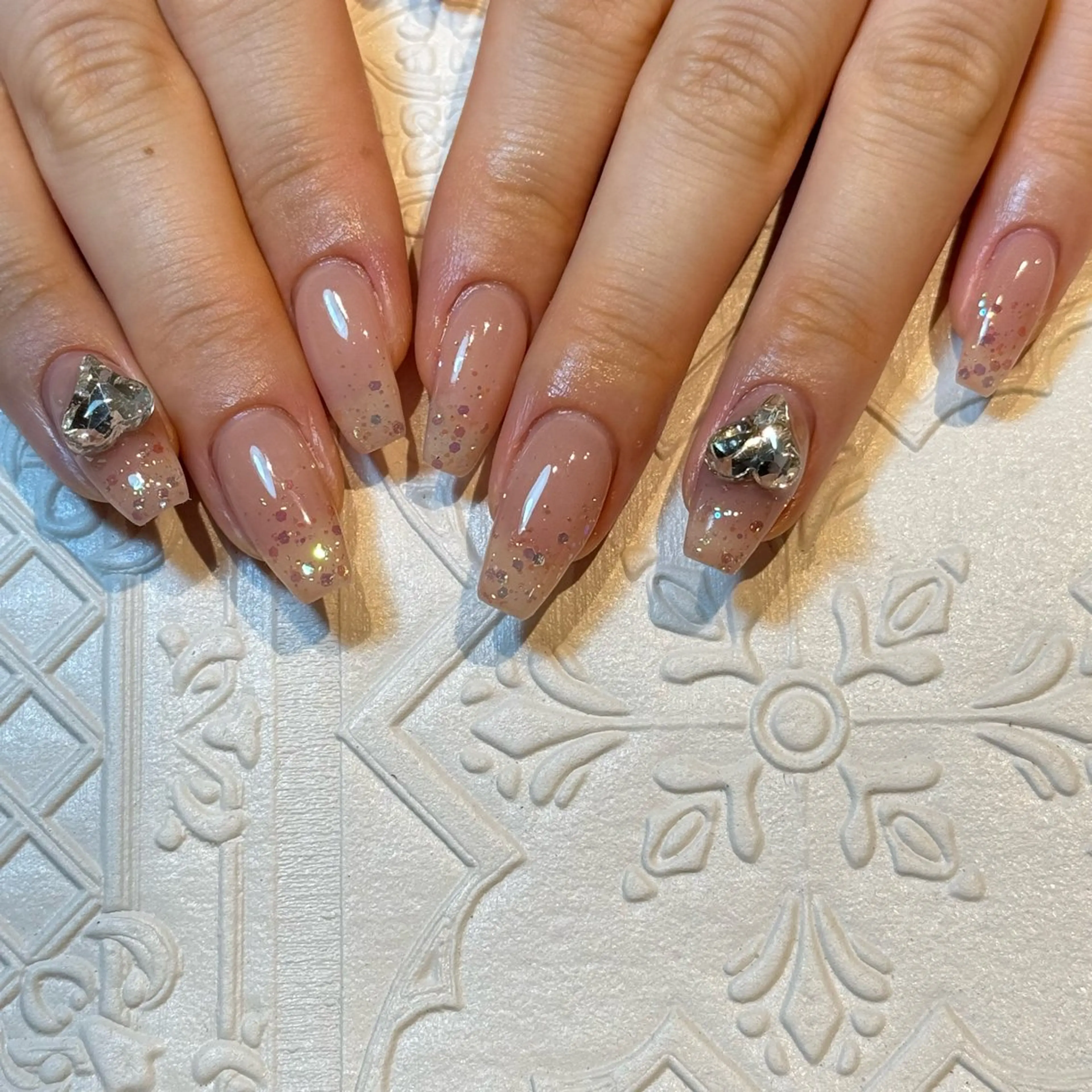 ネイル brodia nails m_riのネイルデザイン
