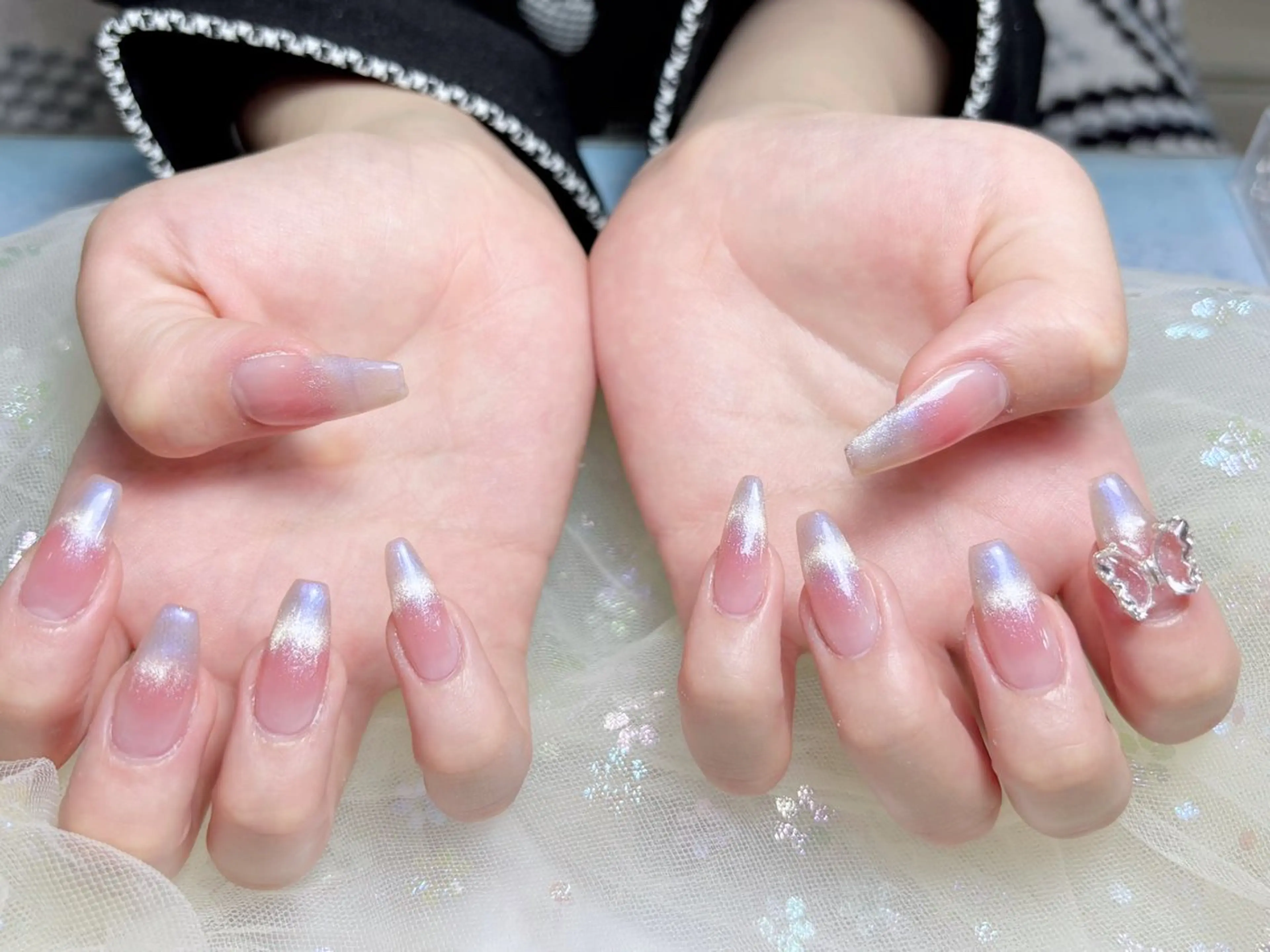 ネイル ハンドネイル H3 Nail Tsuki🦋💙のネイルデザイン