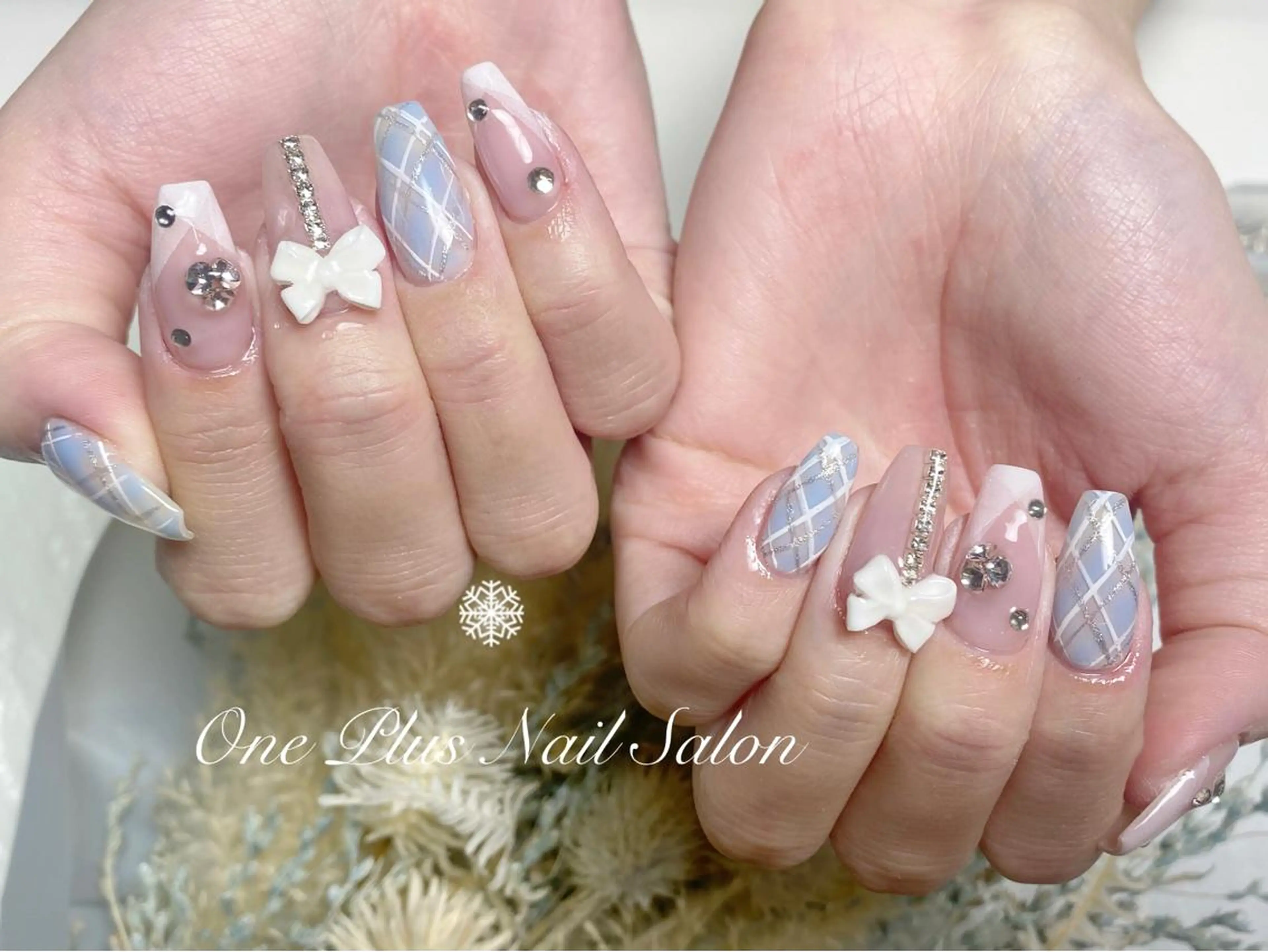 ショート ネイル One Plus Nail Salonのネイルデザイン