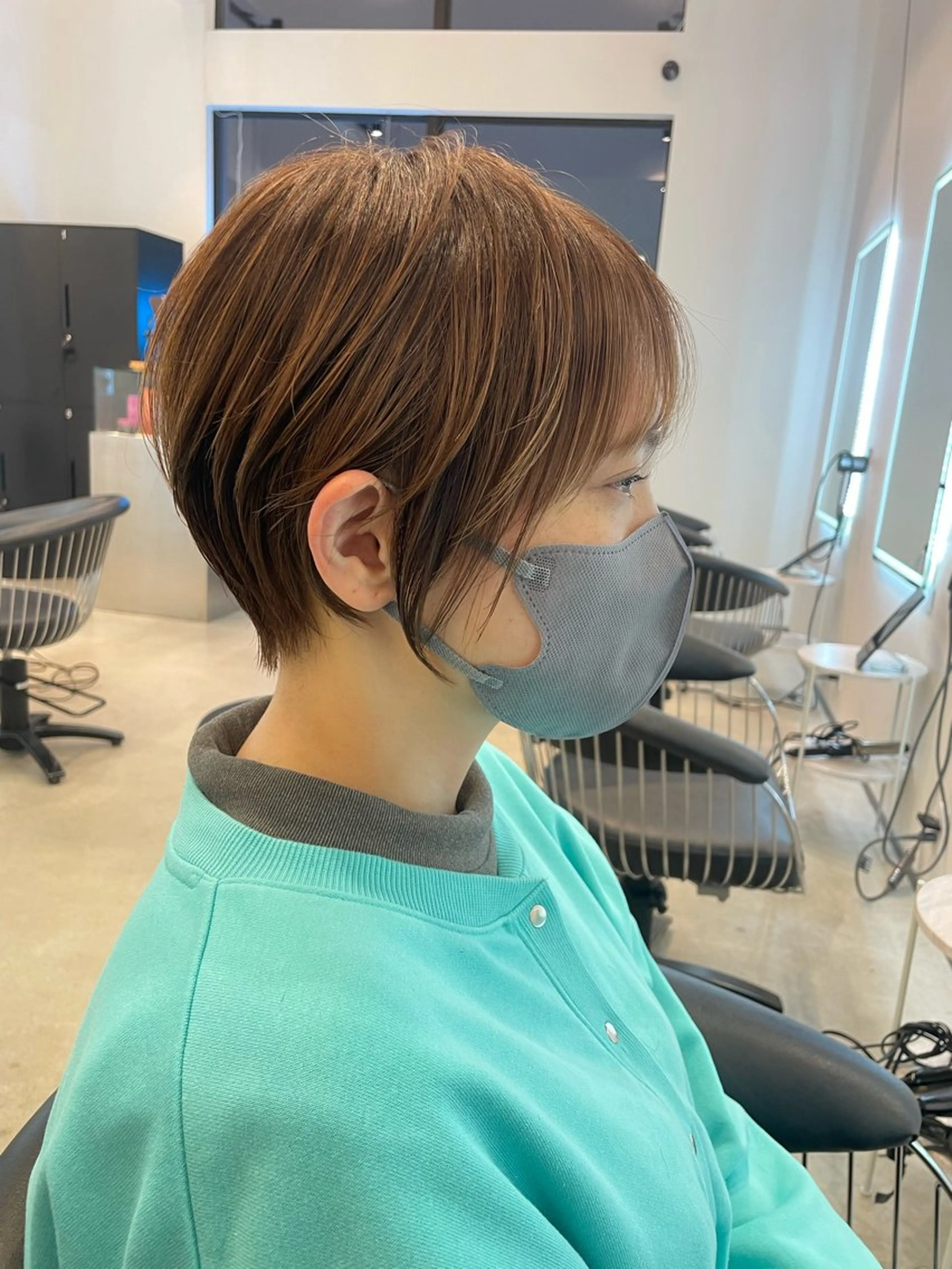 ショート ショートヘア 透明カラー/レイヤー misaki °＊のヘアスタイル