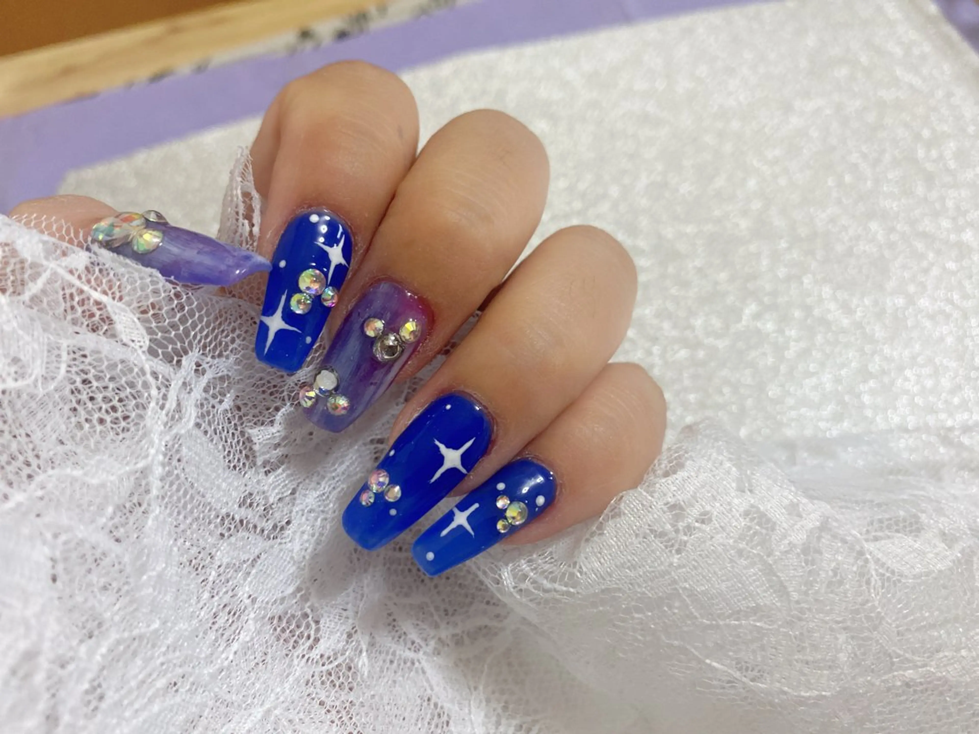 ネイル グリーン 高橋 さえみのネイルデザイン