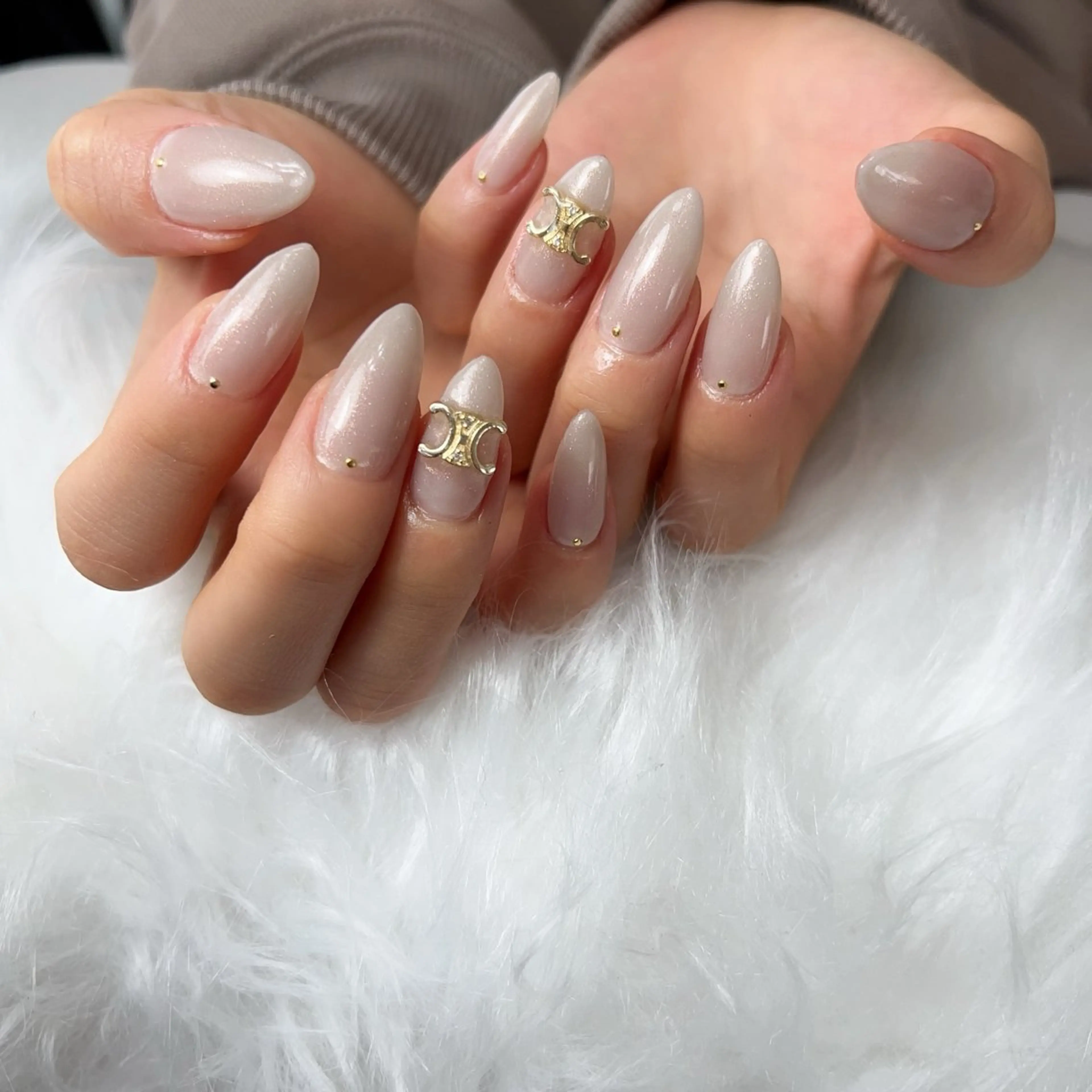 ネイル nailstudio ′ecole所属・nailstudio ′ecoleのネイルデザイン