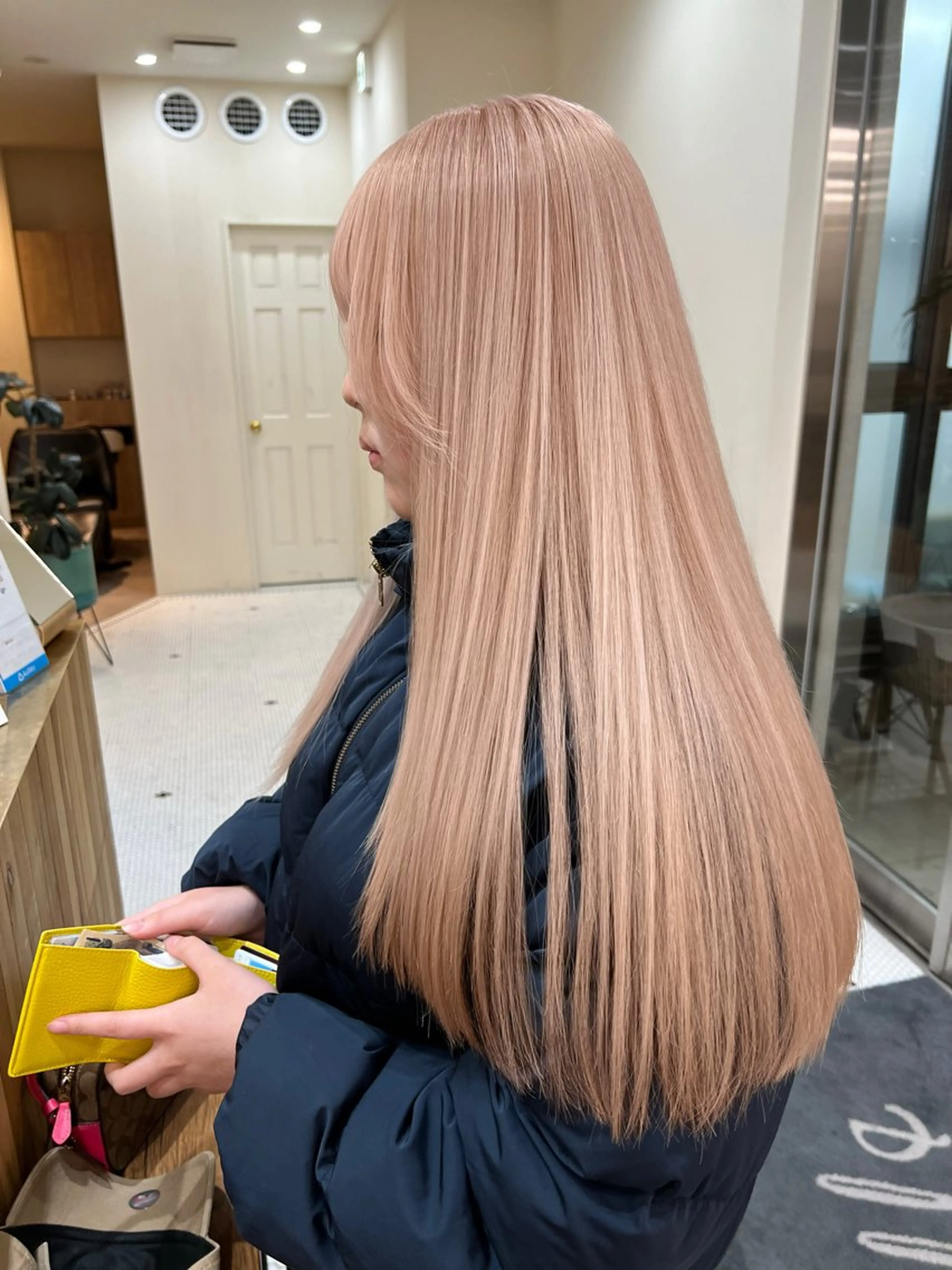 ショート カラー カット ヘアカラー トリートメント belle   表参道　terrace所属・抜きっぱなしブロンド /ハイトーン/カナタのヘアスタイル