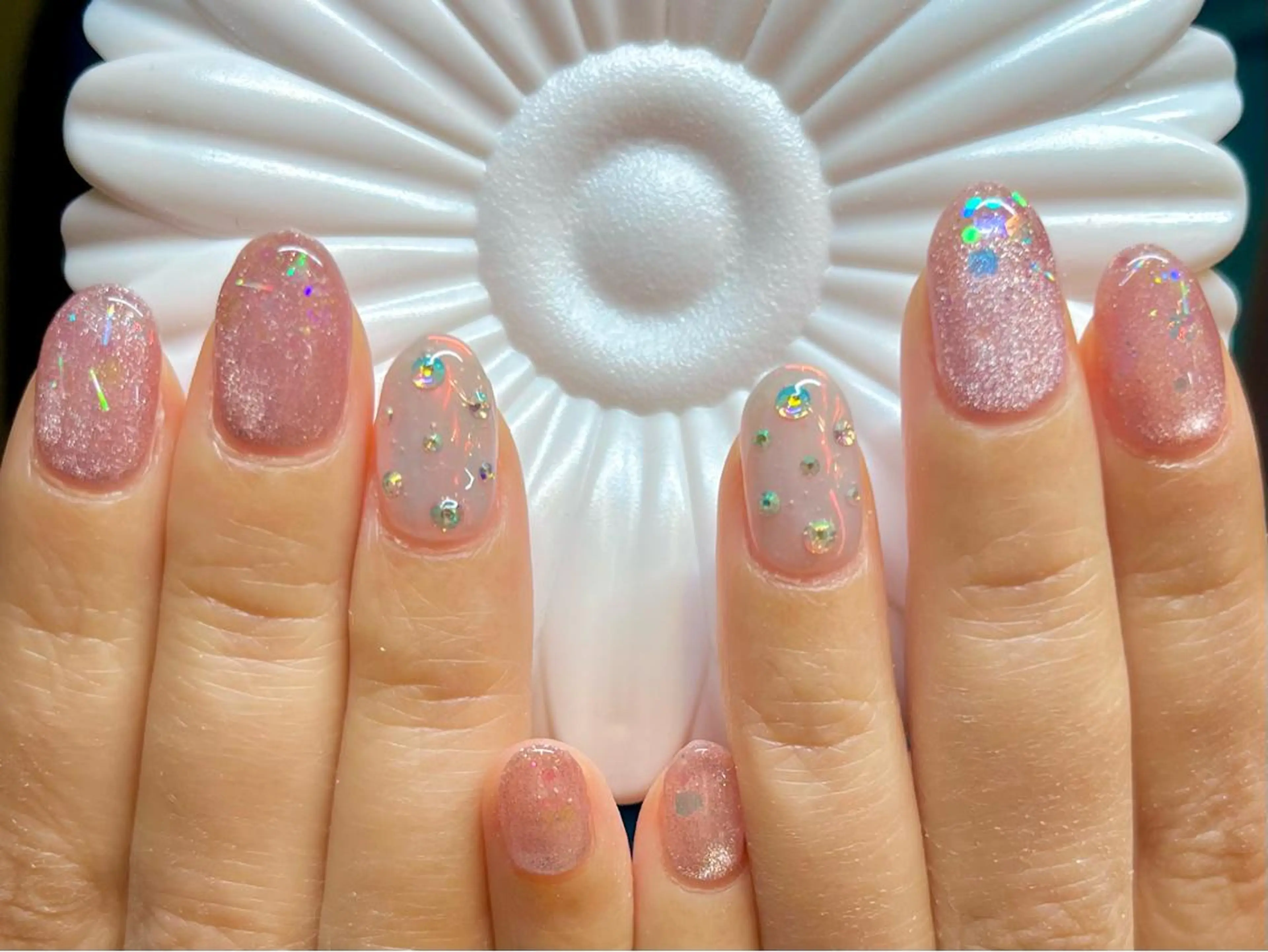 ショート カラー ネイル アートネイル オフィスネイル ワンカラーネイル ショートネイル ネイルサロン　リリーブランシュ所属・森 瑞紀のネイルデザイン