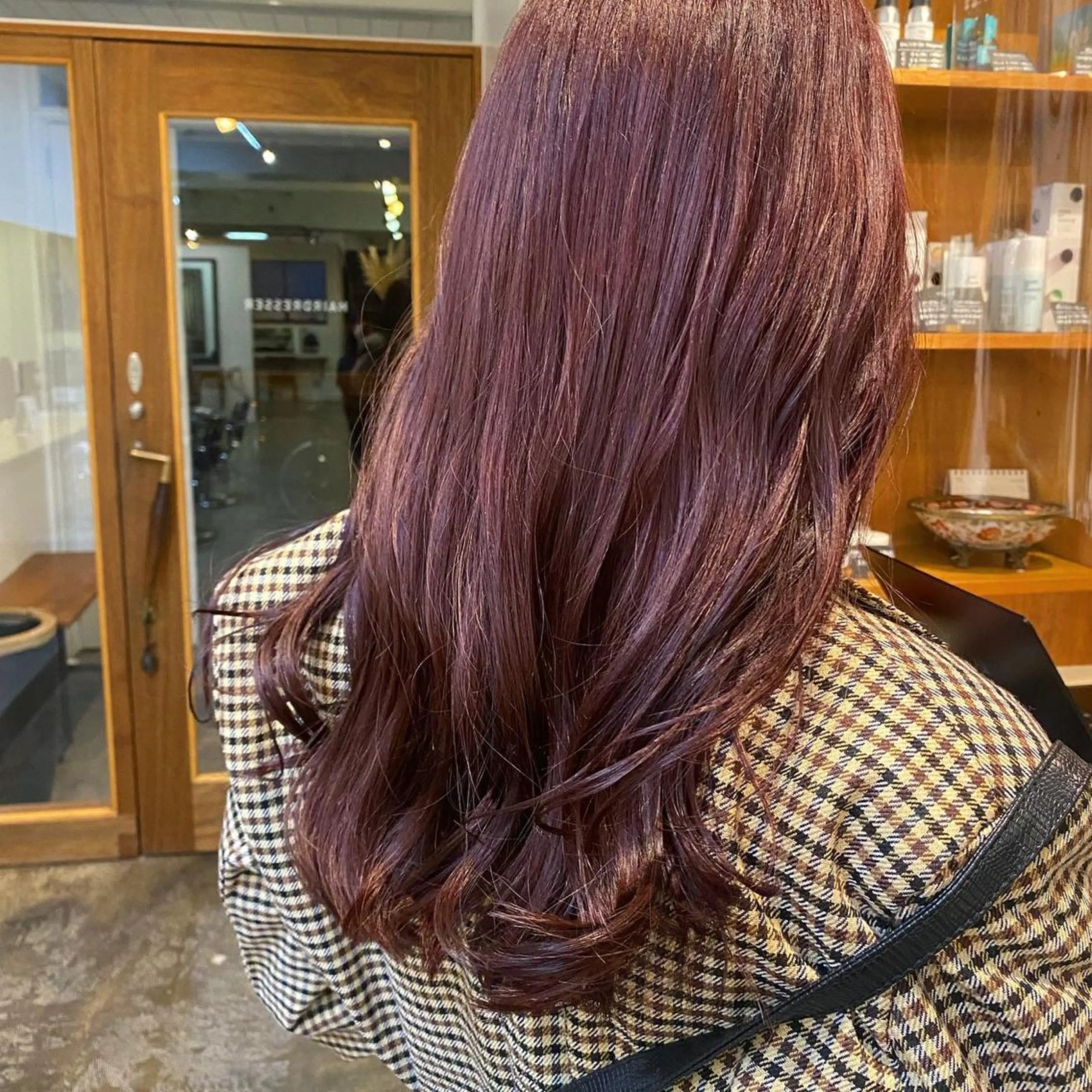 セミロング カラー カシス ピンクカラー ヘアカラー トリートメント Fenster所属・田口 樹理のヘアスタイル