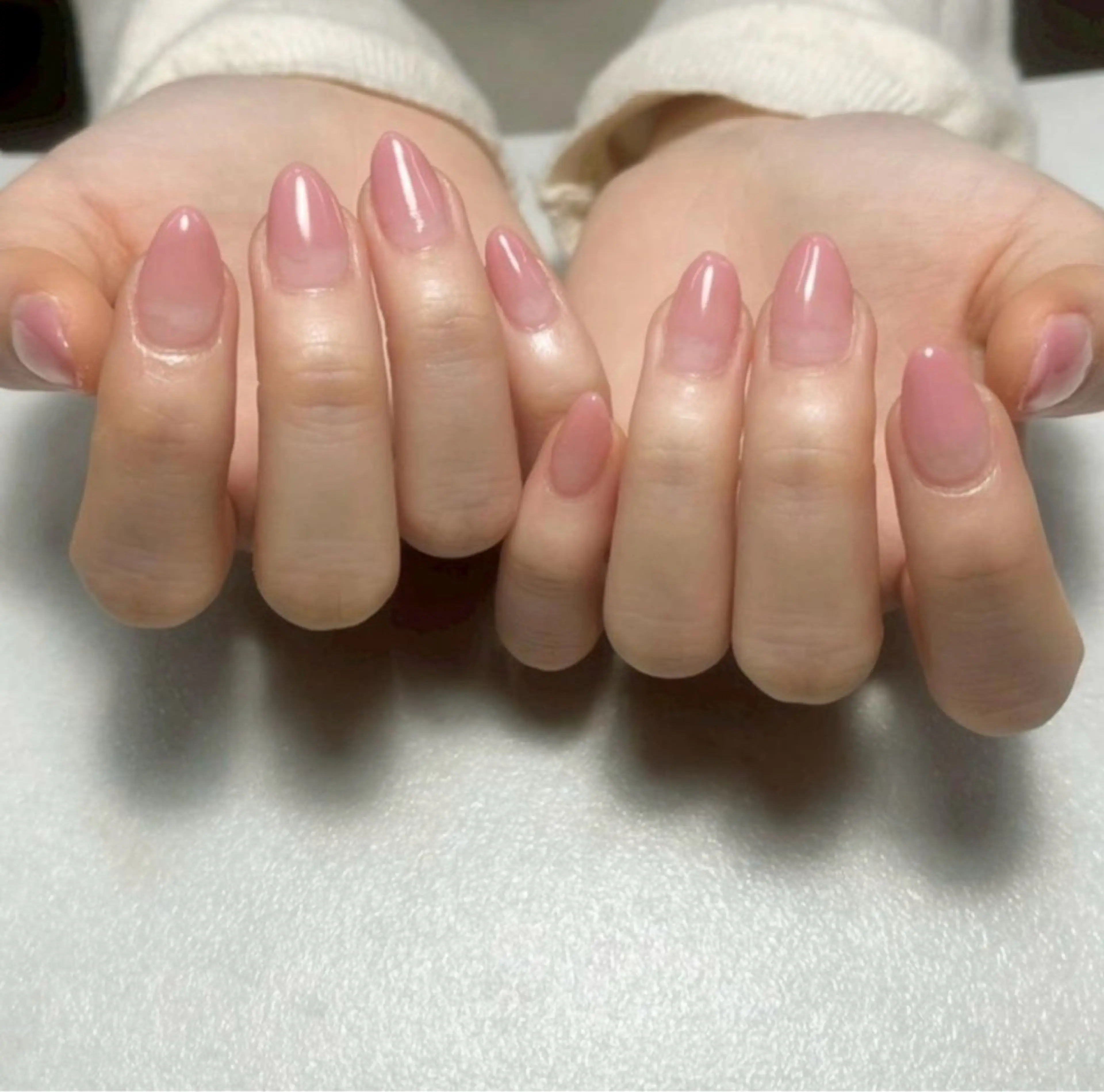 ネイル グラデーション オフィスネイル m. akiのネイルデザイン